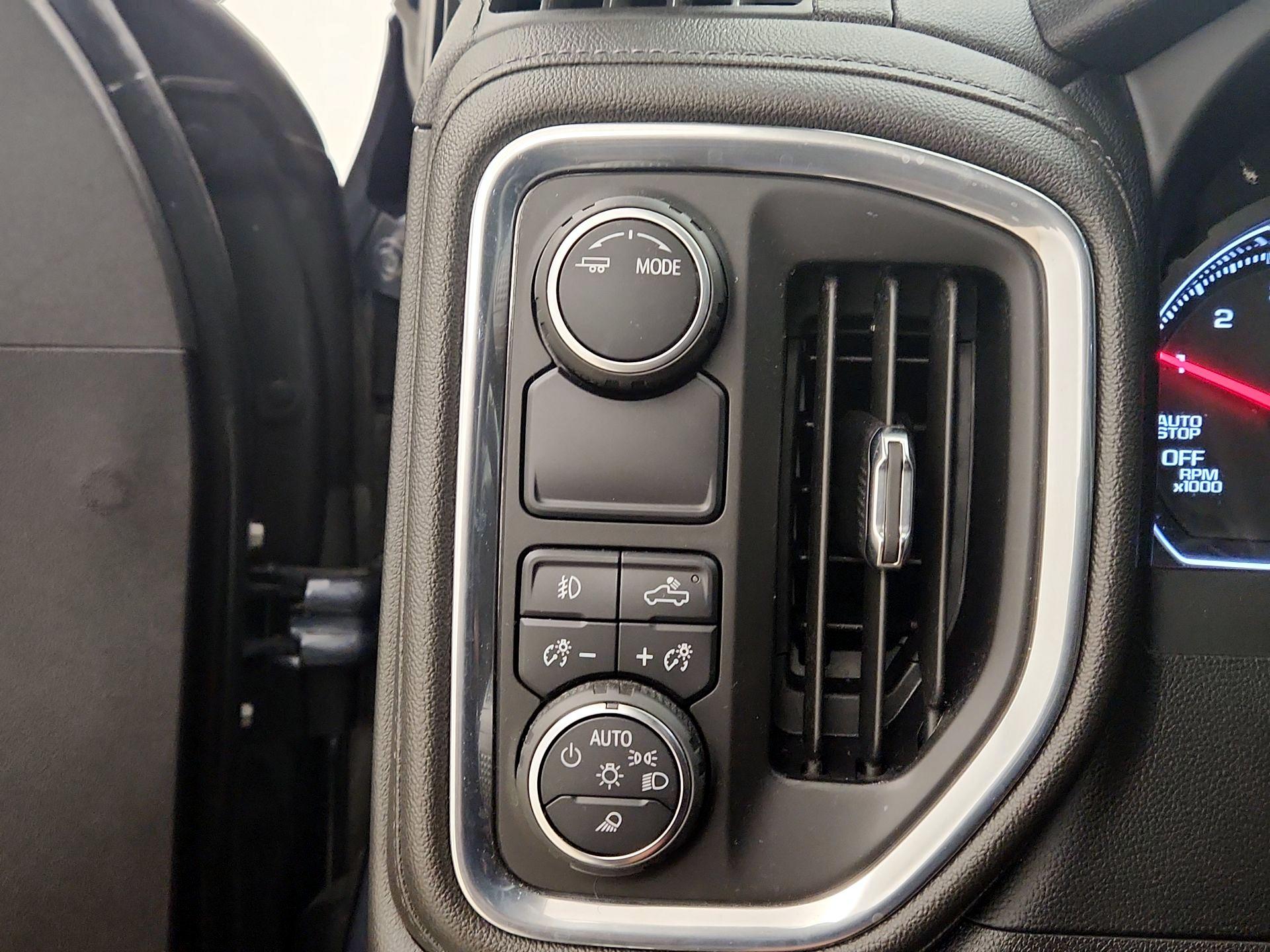 Thumbnail: 2022 Chevrolet Silverado 1500 - 13