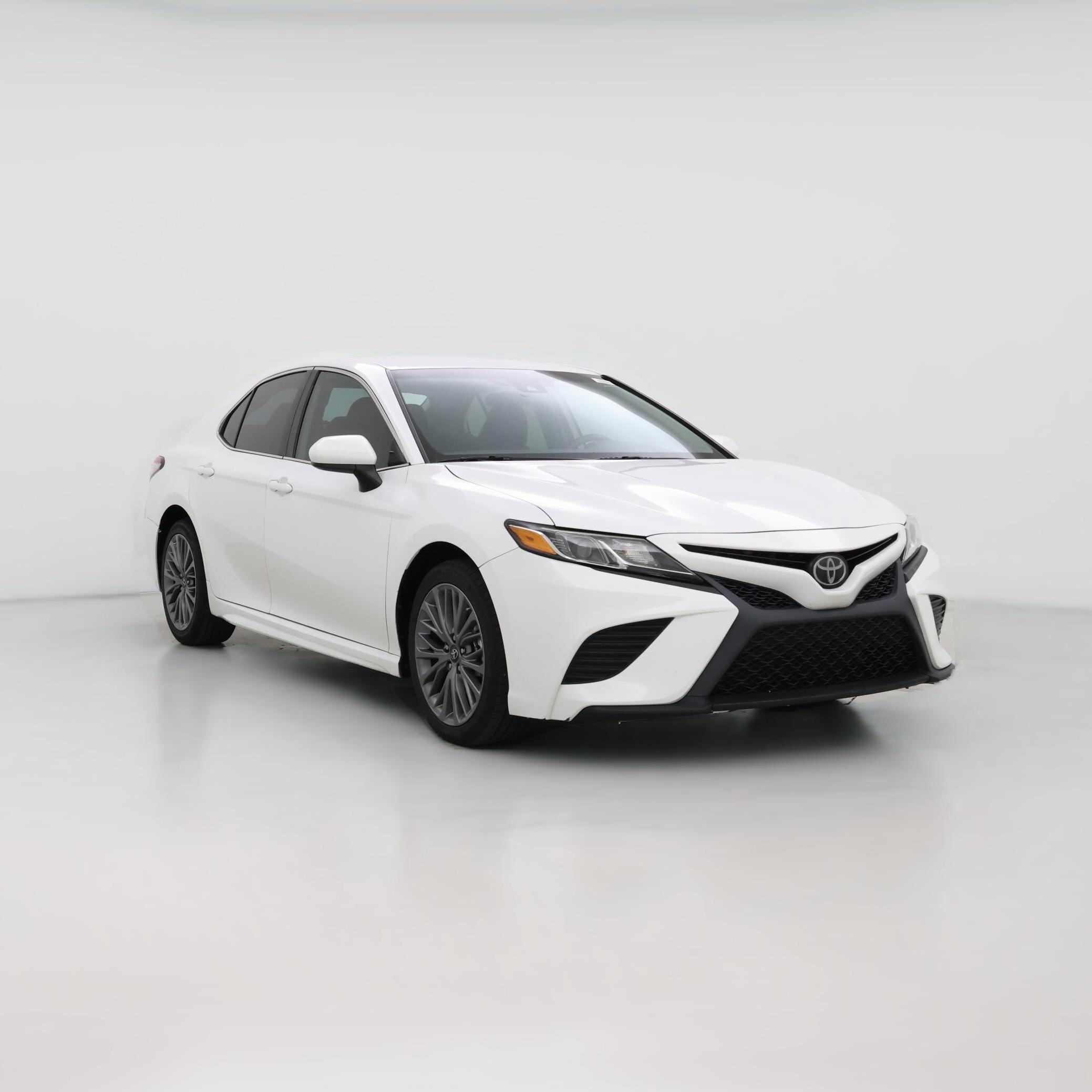Thumbnail: 2019 Toyota Camry - 1