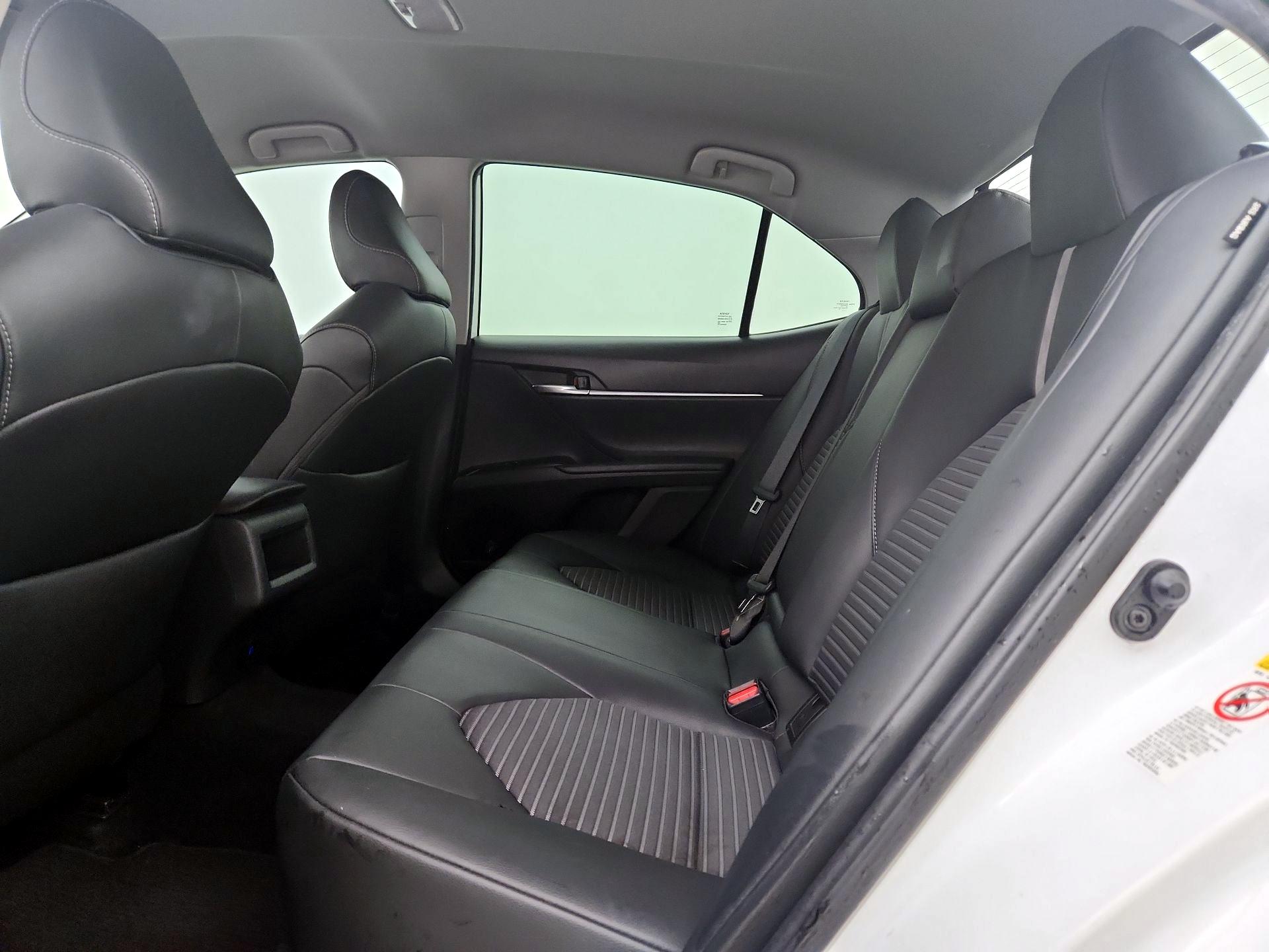 Thumbnail: 2019 Toyota Camry - 19