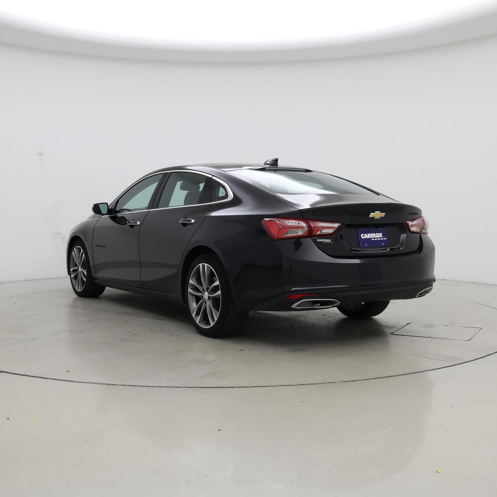 Thumbnail: 2022 Chevrolet Malibu - 2
