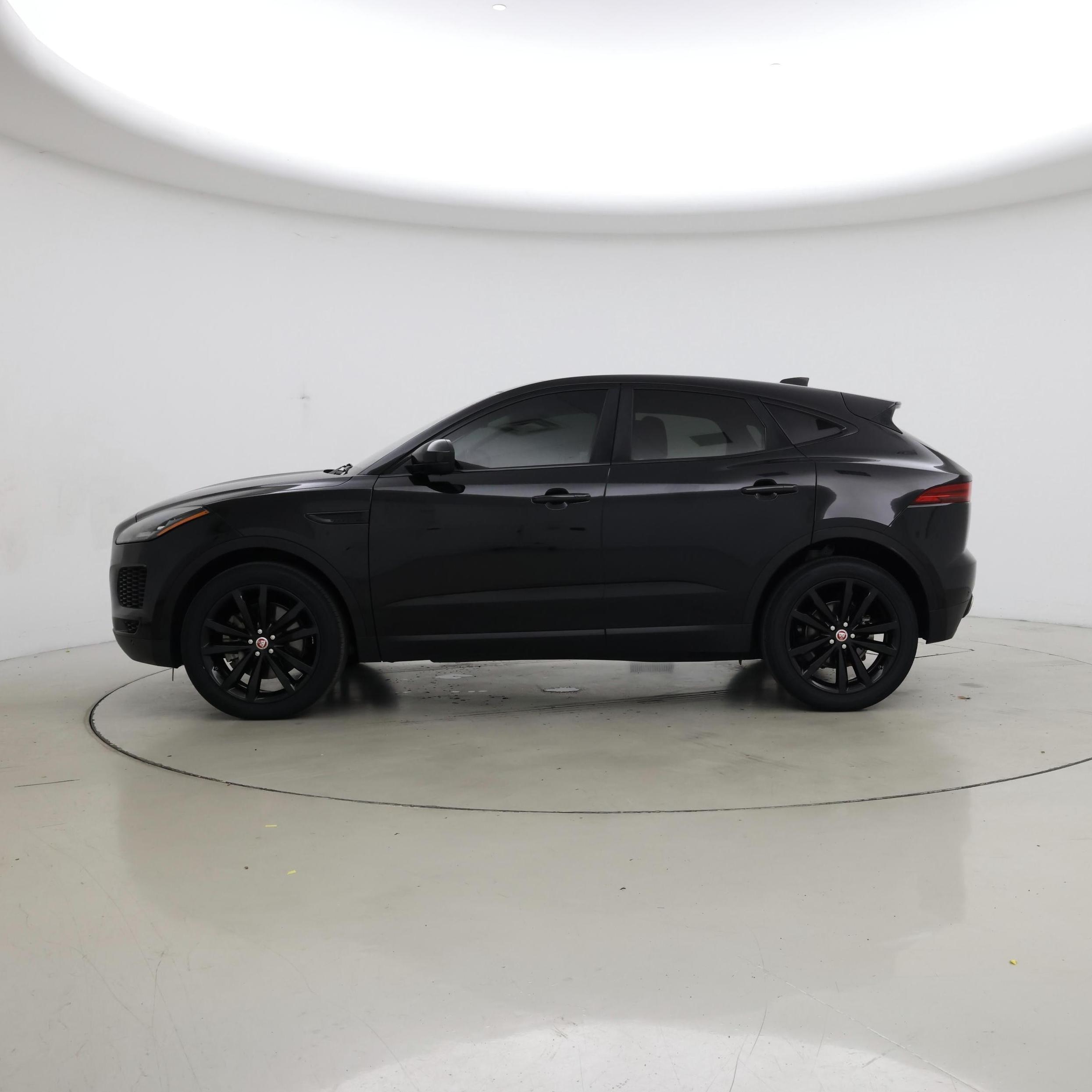 Thumbnail: 2020 Jaguar E-Pace - 3
