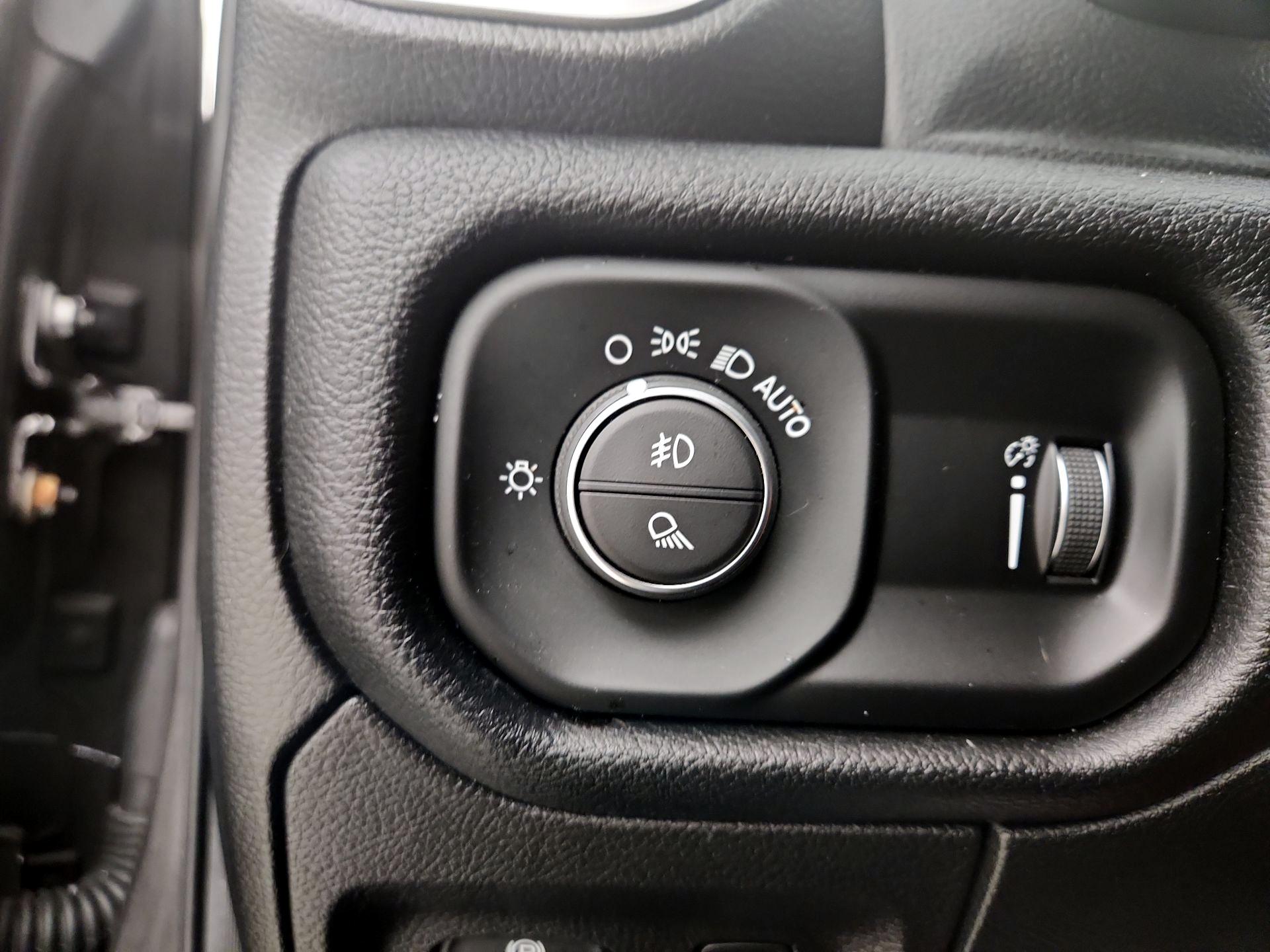 Thumbnail: 2021 RAM 1500 - 13