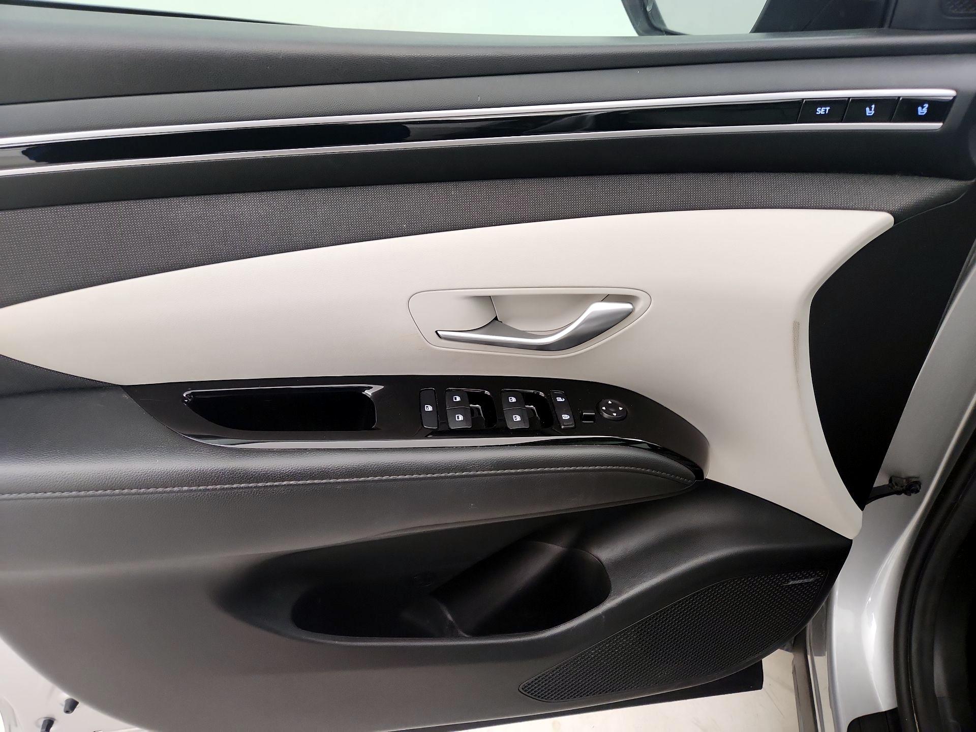 Thumbnail: 2023 Hyundai Tucson - 12