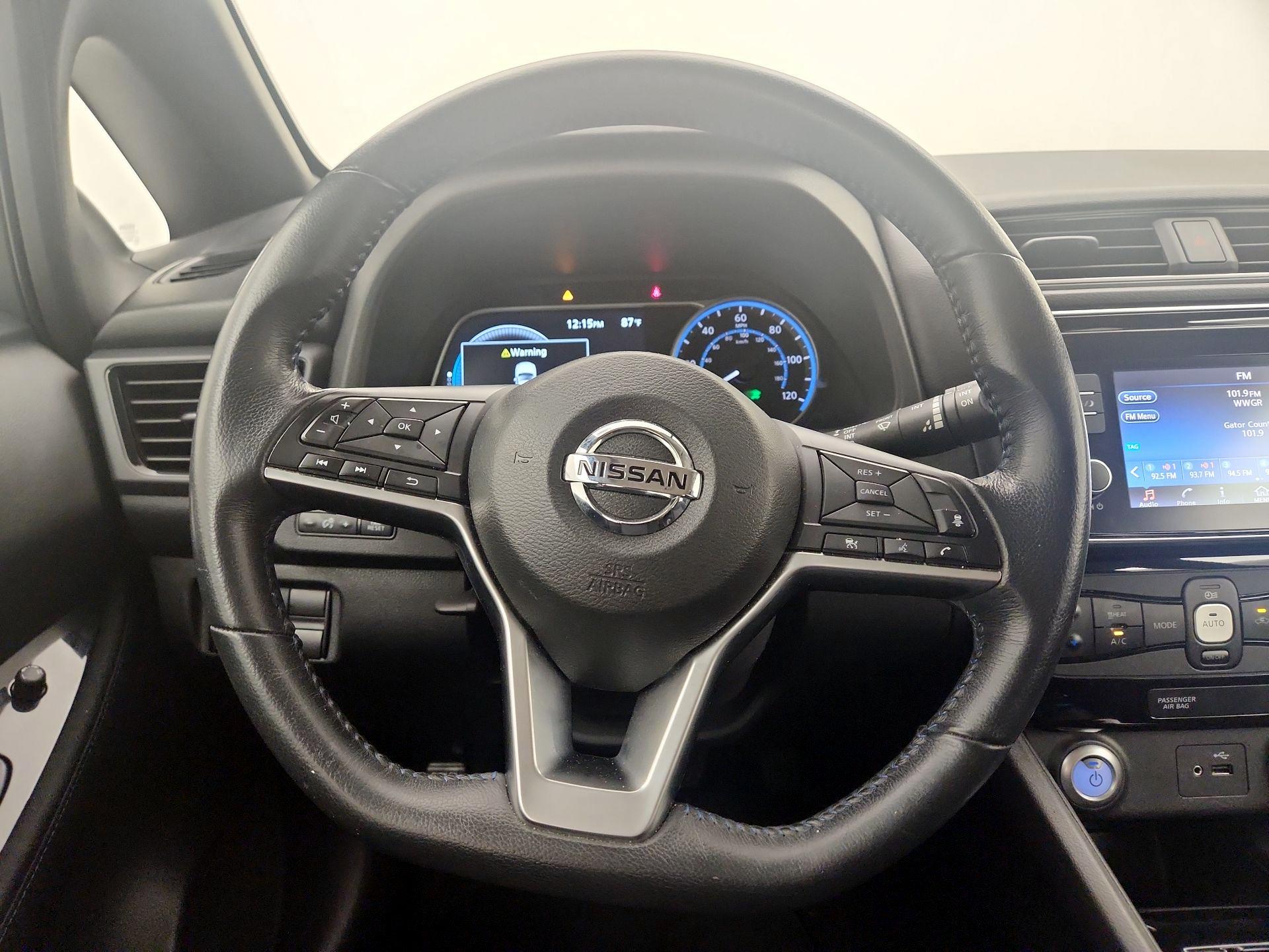 Thumbnail: 2018 Nissan Leaf - 10
