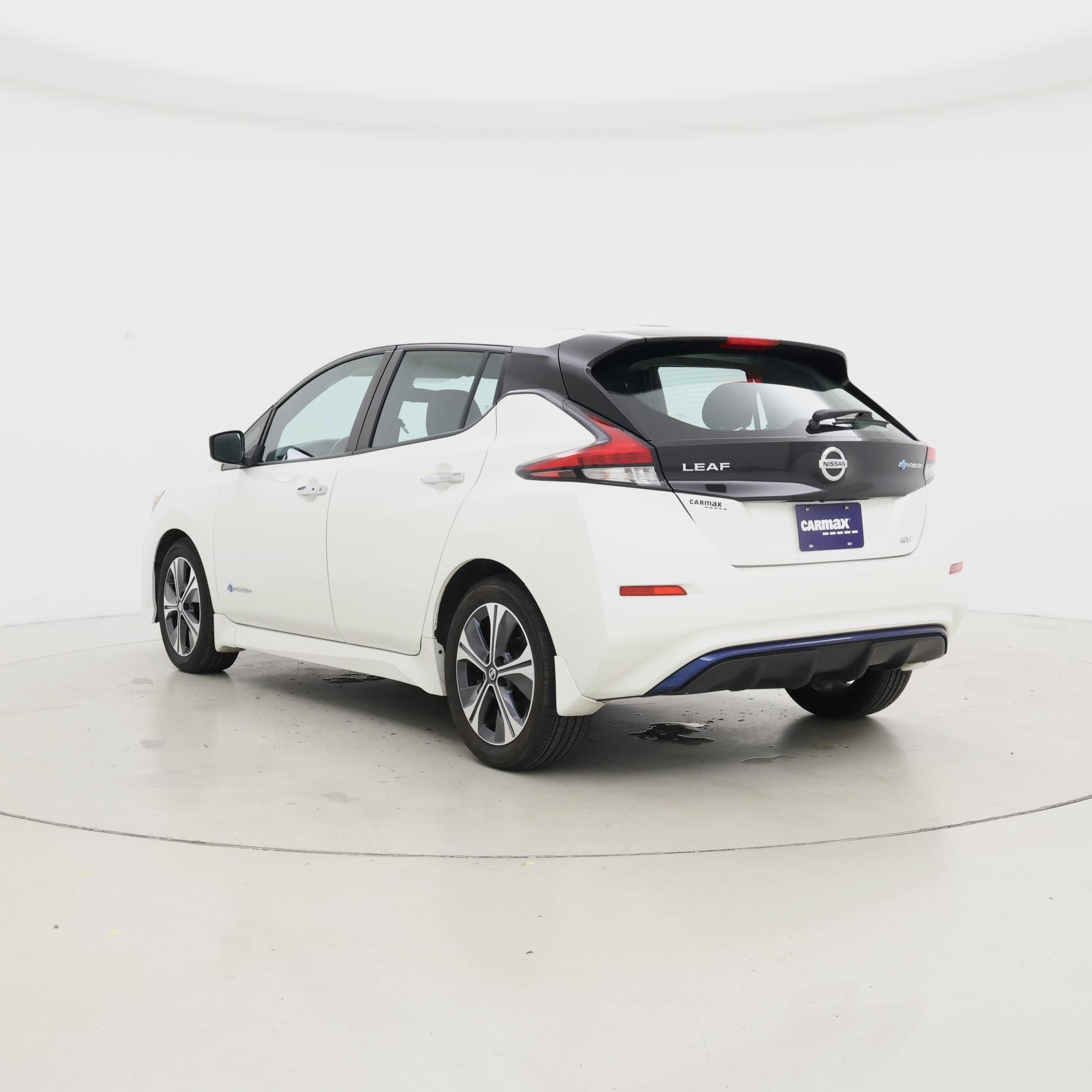 Thumbnail: 2018 Nissan Leaf - 2