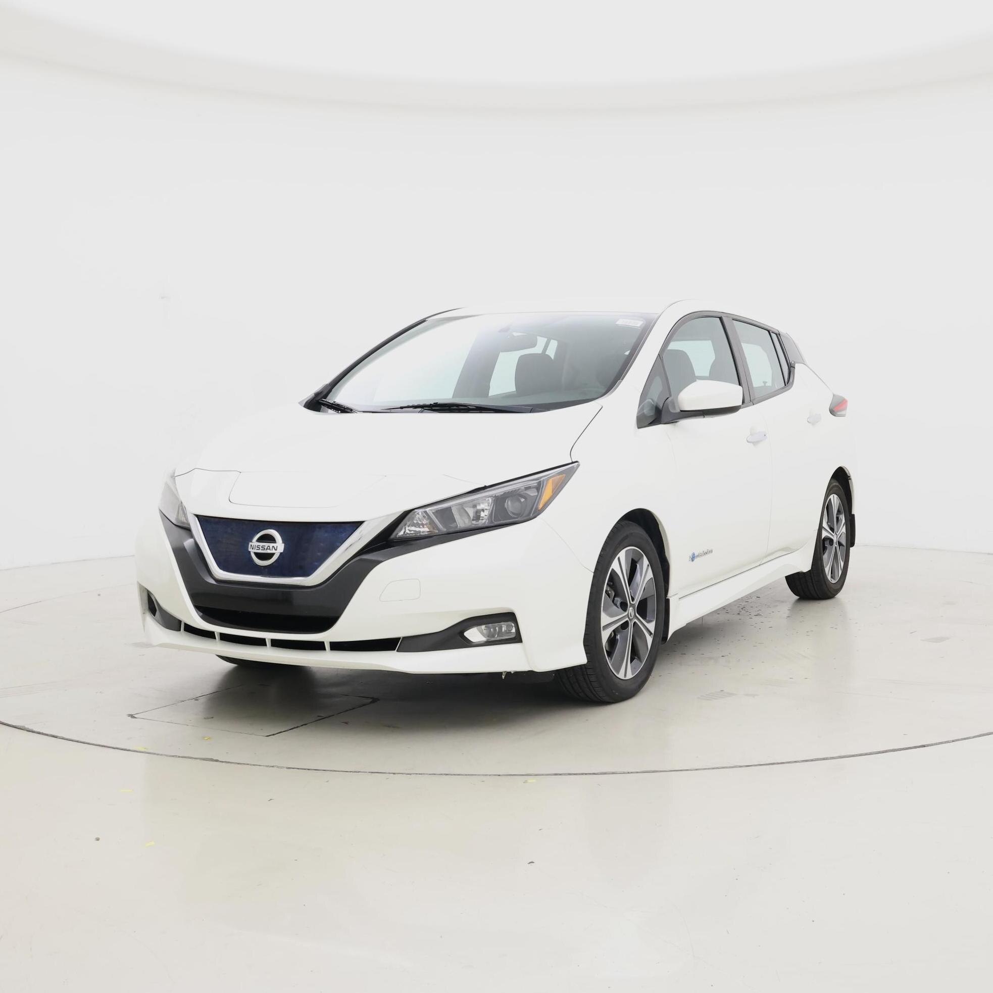 Thumbnail: 2018 Nissan Leaf - 4