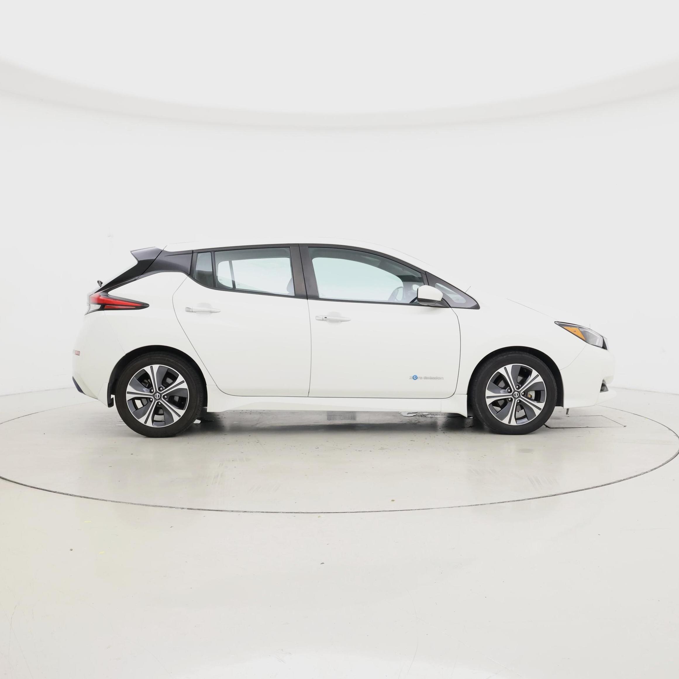 Thumbnail: 2018 Nissan Leaf - 7