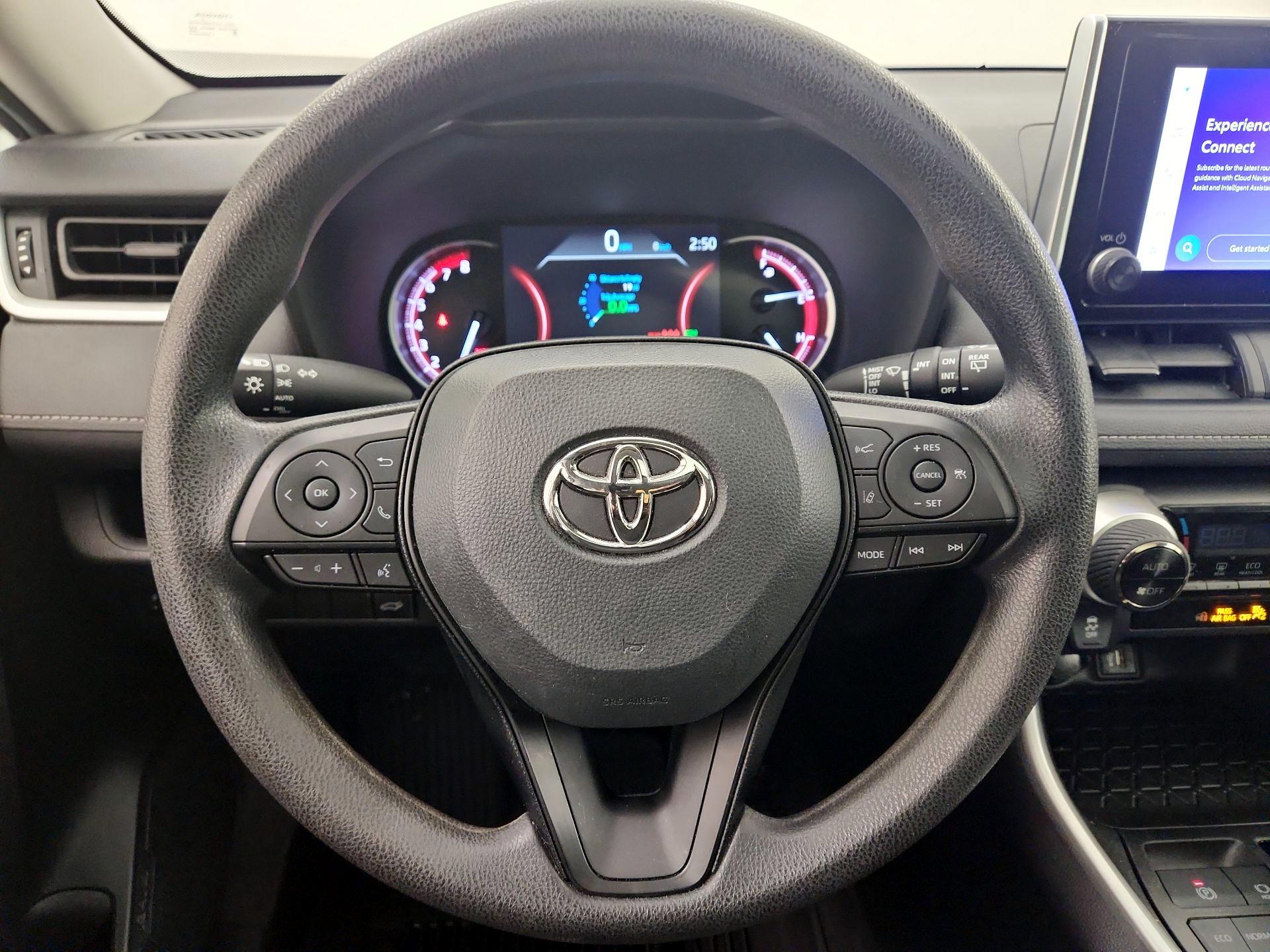 Thumbnail: 2023 Toyota RAV4 - 10