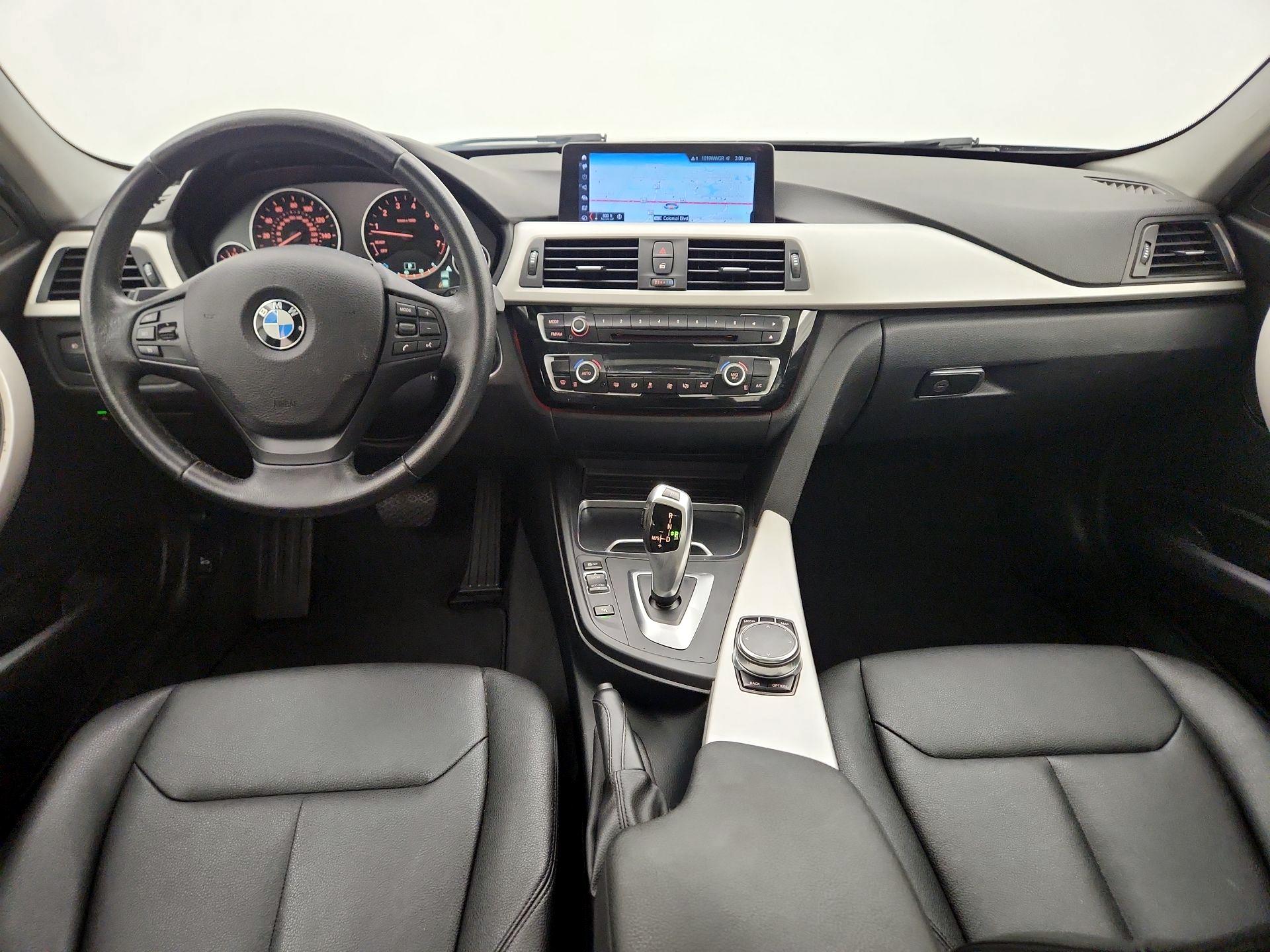 Thumbnail: 2018 BMW 3 Series - 9
