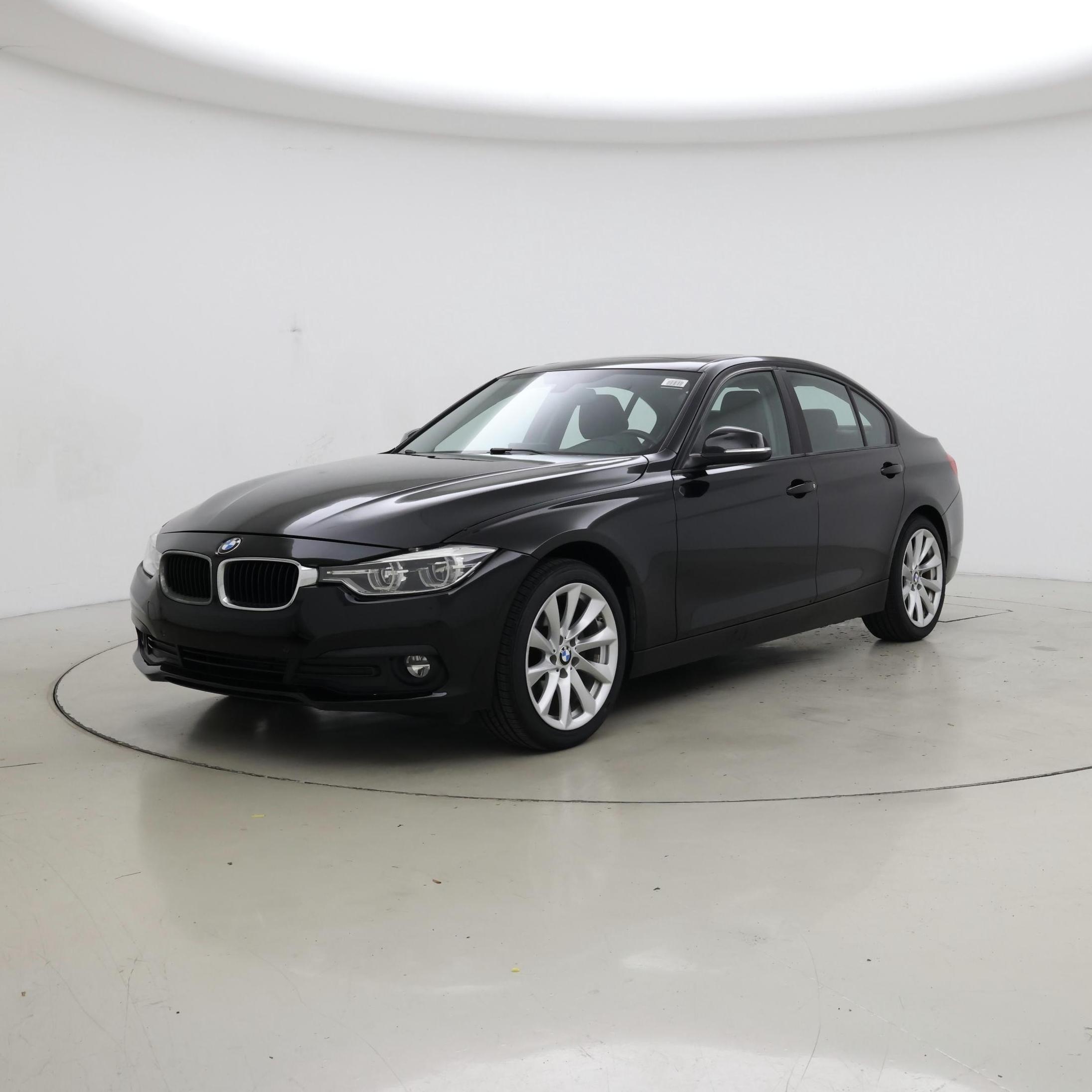 Thumbnail: 2018 BMW 3 Series - 4