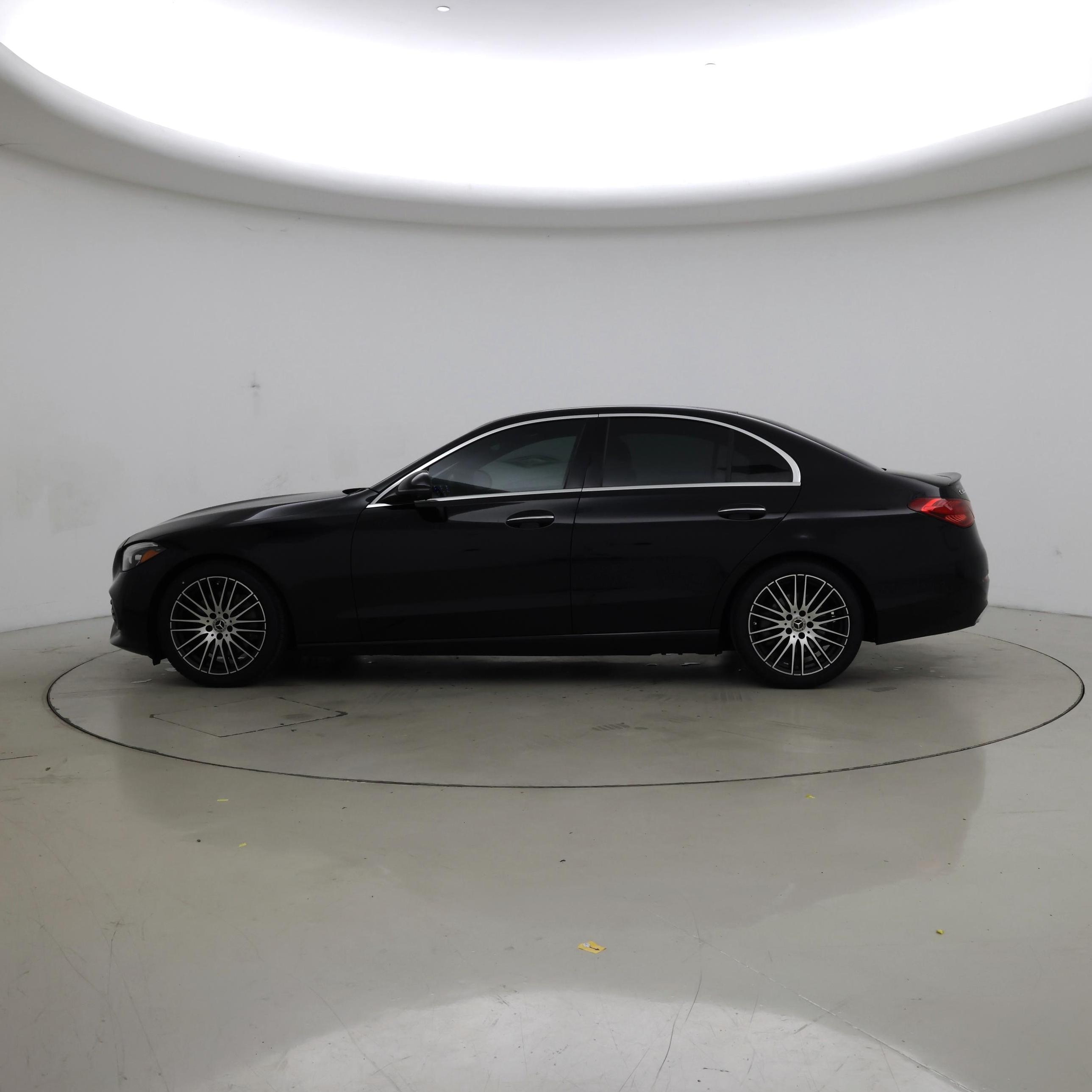 Thumbnail: 2022 Mercedes-Benz C-Class - 3