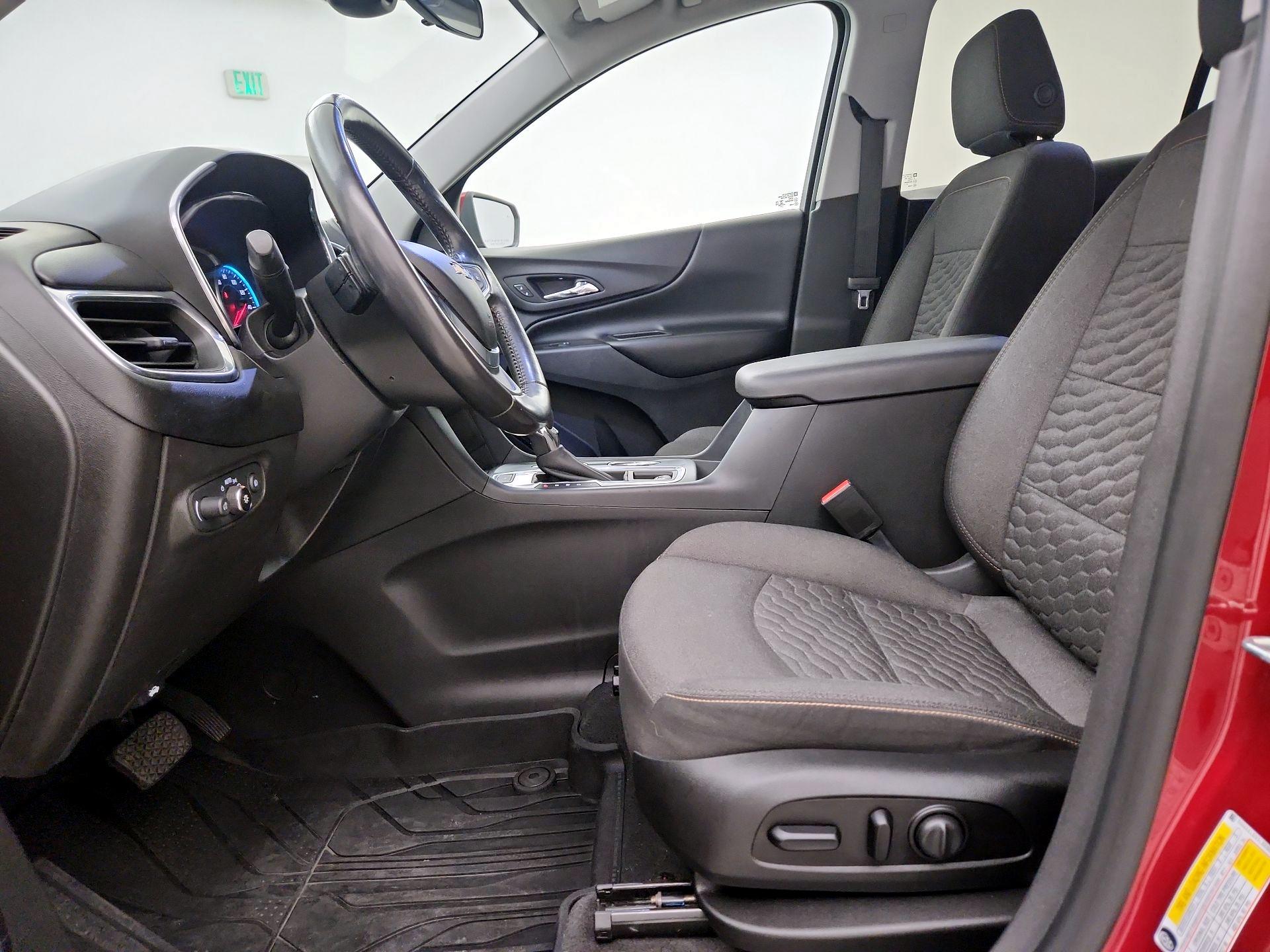 Thumbnail: 2020 Chevrolet Equinox - 11