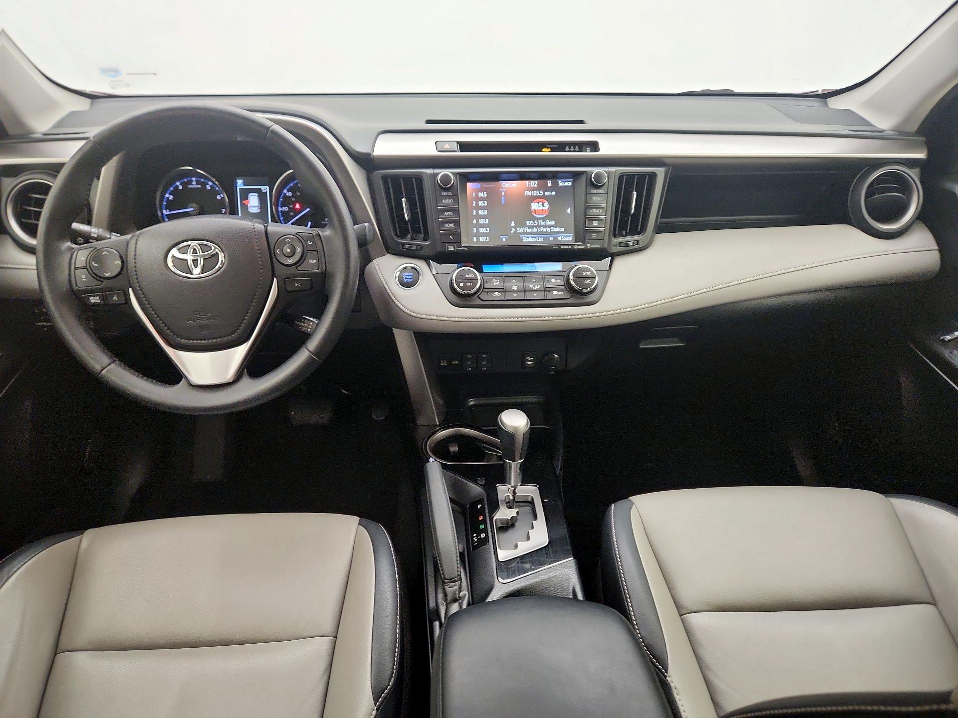 Thumbnail: 2018 Toyota RAV4 - 9