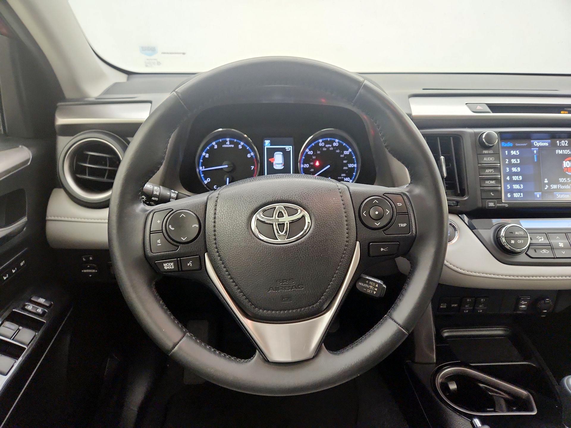 Thumbnail: 2018 Toyota RAV4 - 10