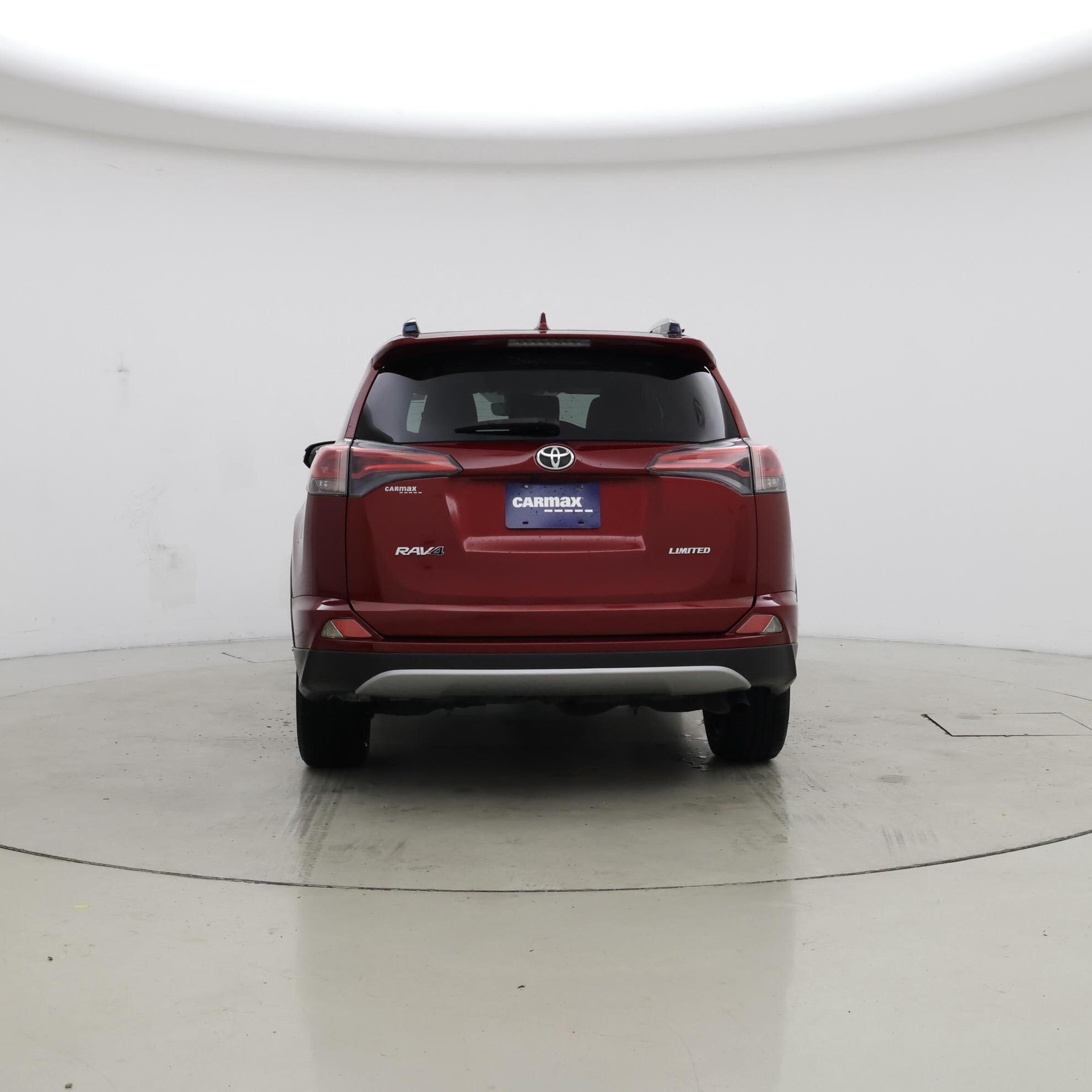 Thumbnail: 2018 Toyota RAV4 - 6