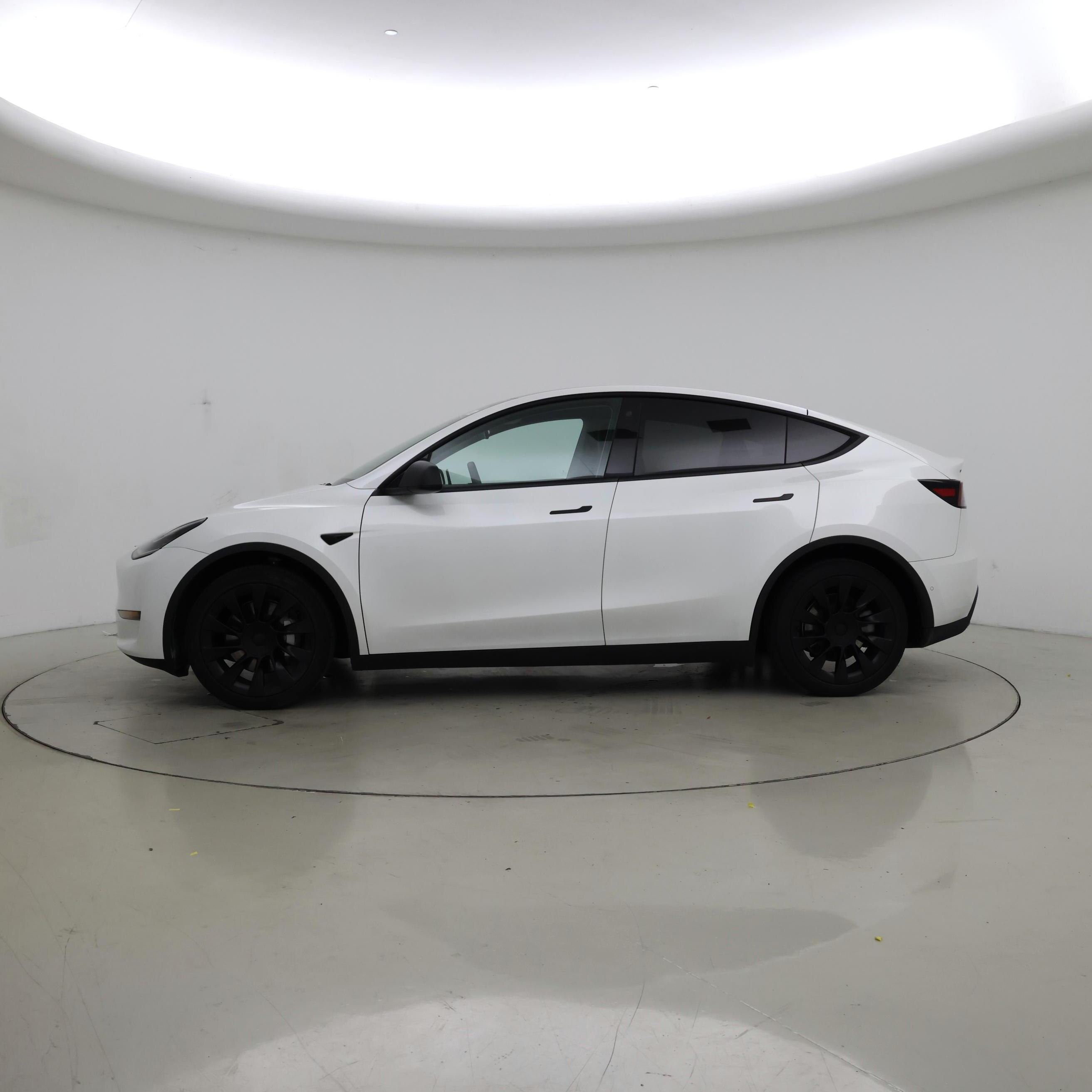 Thumbnail: 2020 Tesla Model Y - 3