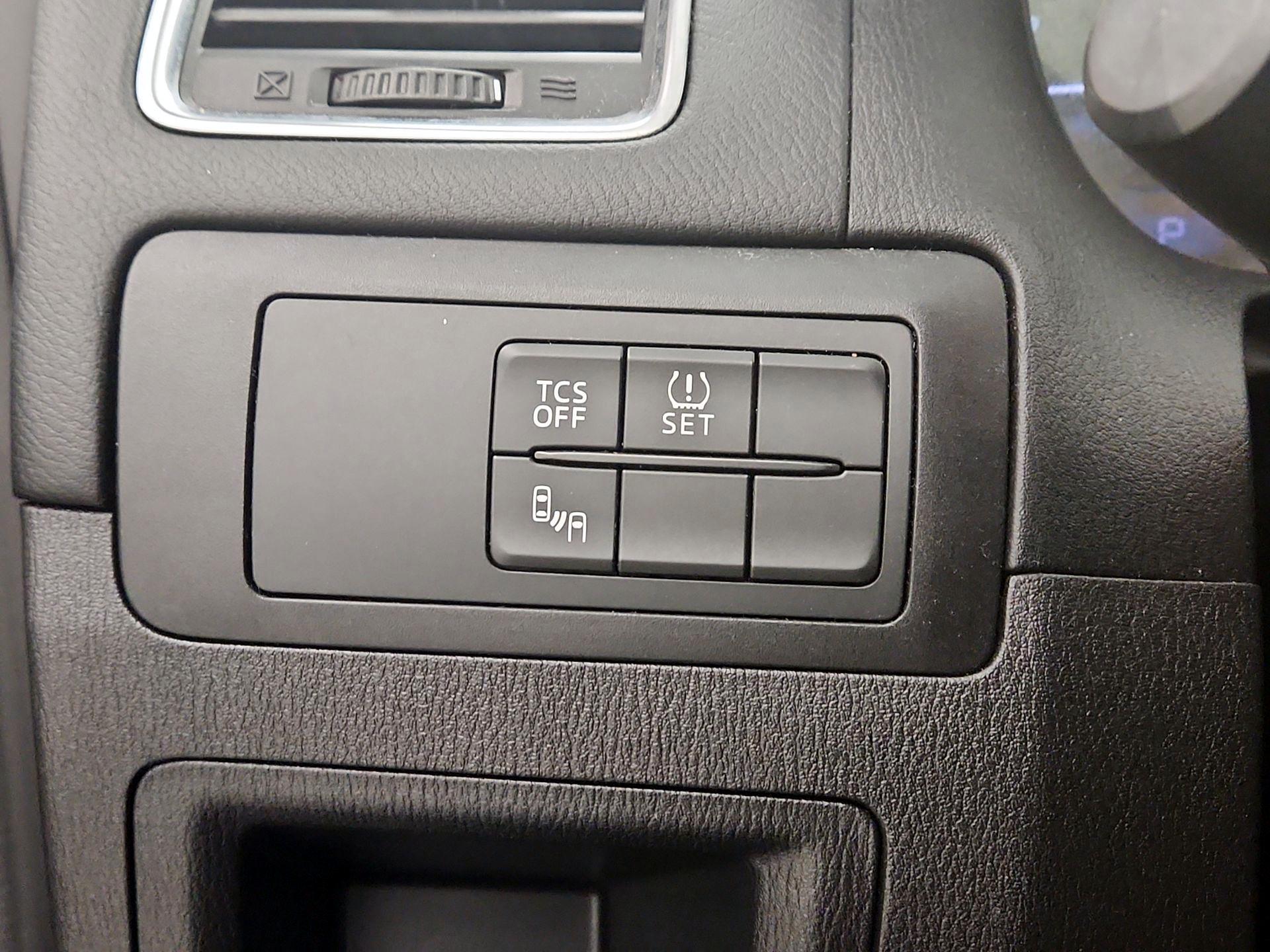 Thumbnail: 2016 Mazda CX-5 - 13
