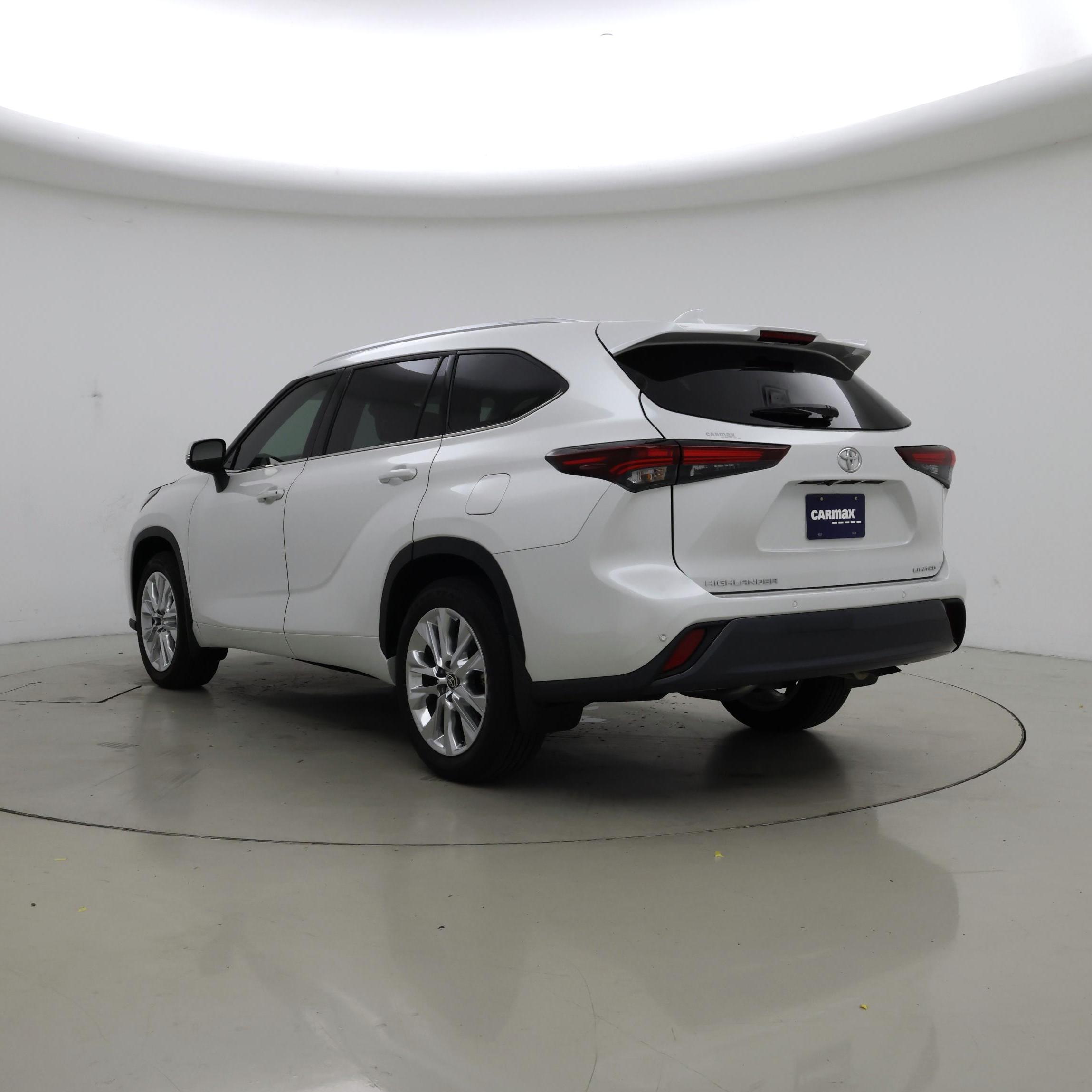 Thumbnail: 2024 Toyota Highlander - 2