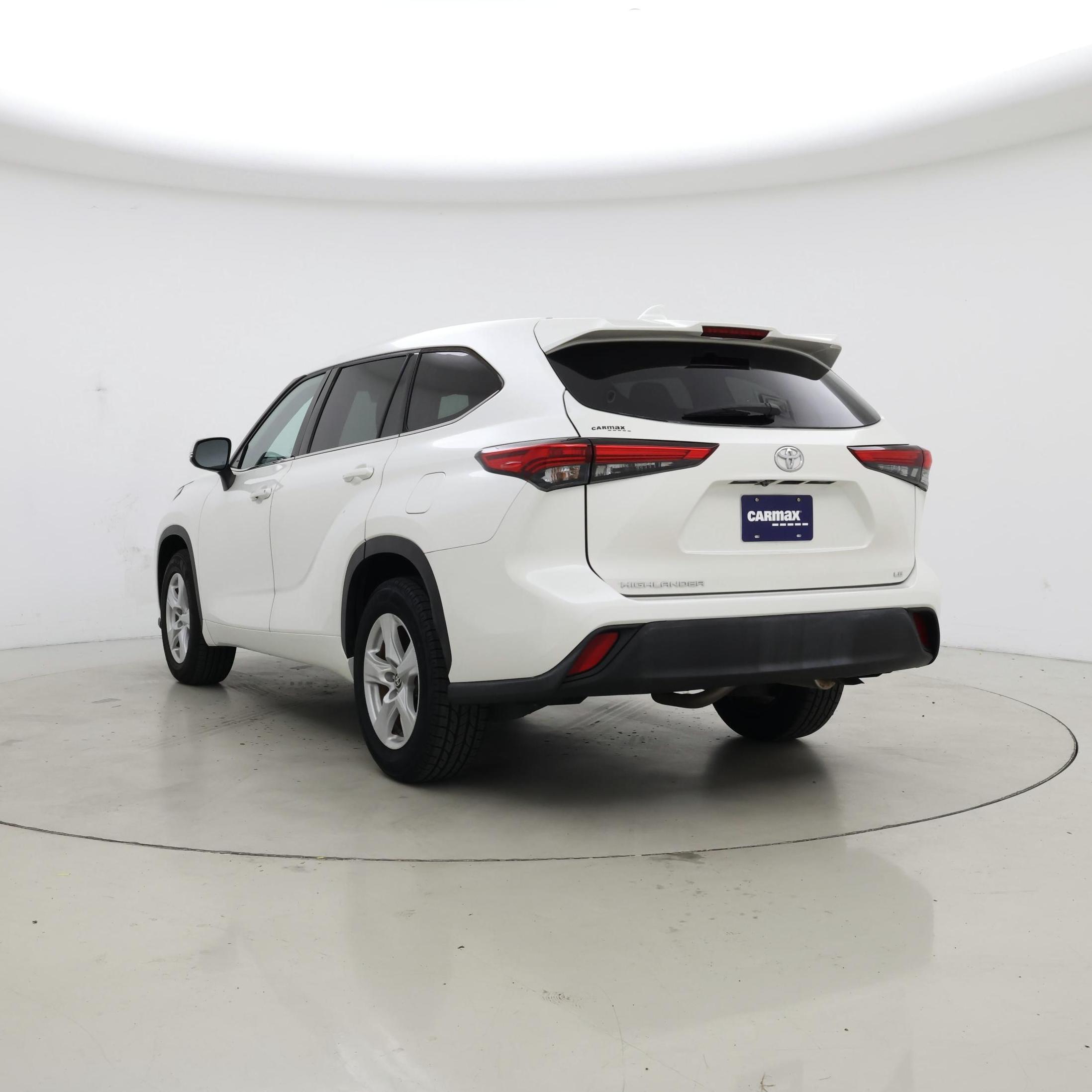 Thumbnail: 2021 Toyota Highlander - 2