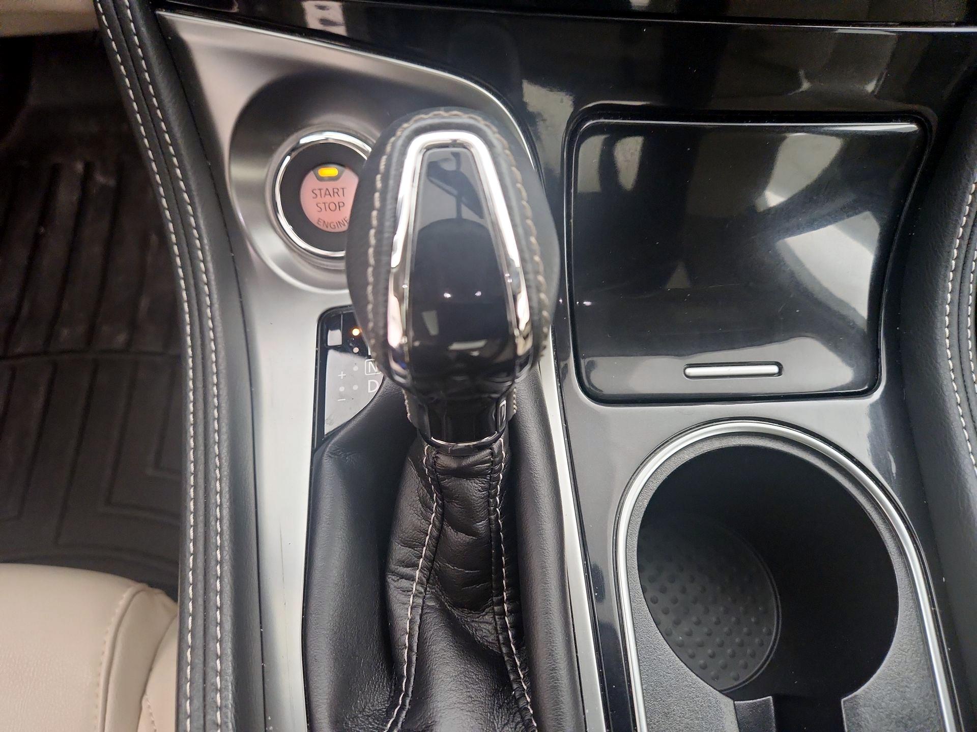 Thumbnail: 2019 Nissan Maxima - 18