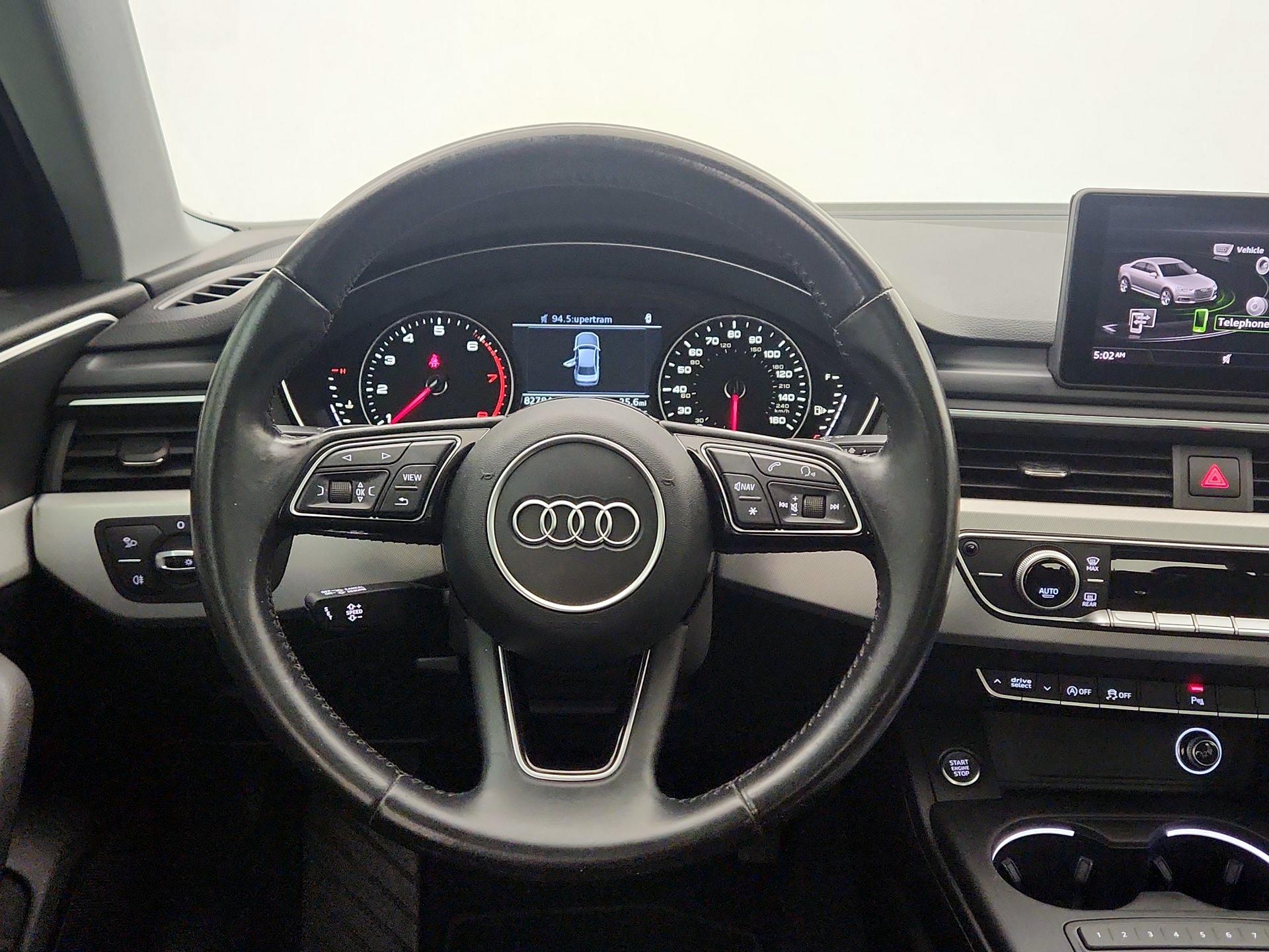 Thumbnail: 2017 Audi A4 - 10