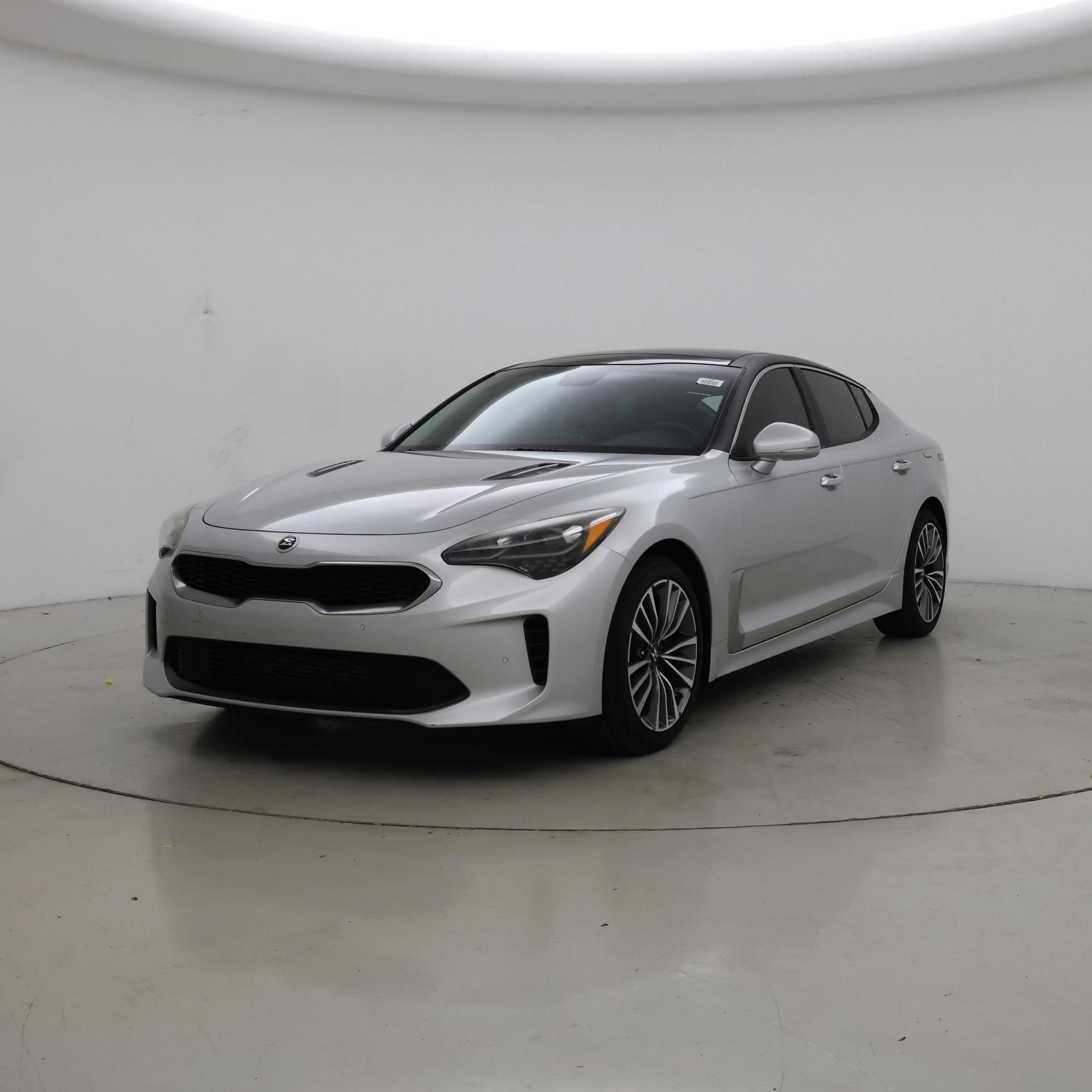 Thumbnail: 2018 Kia Stinger - 4