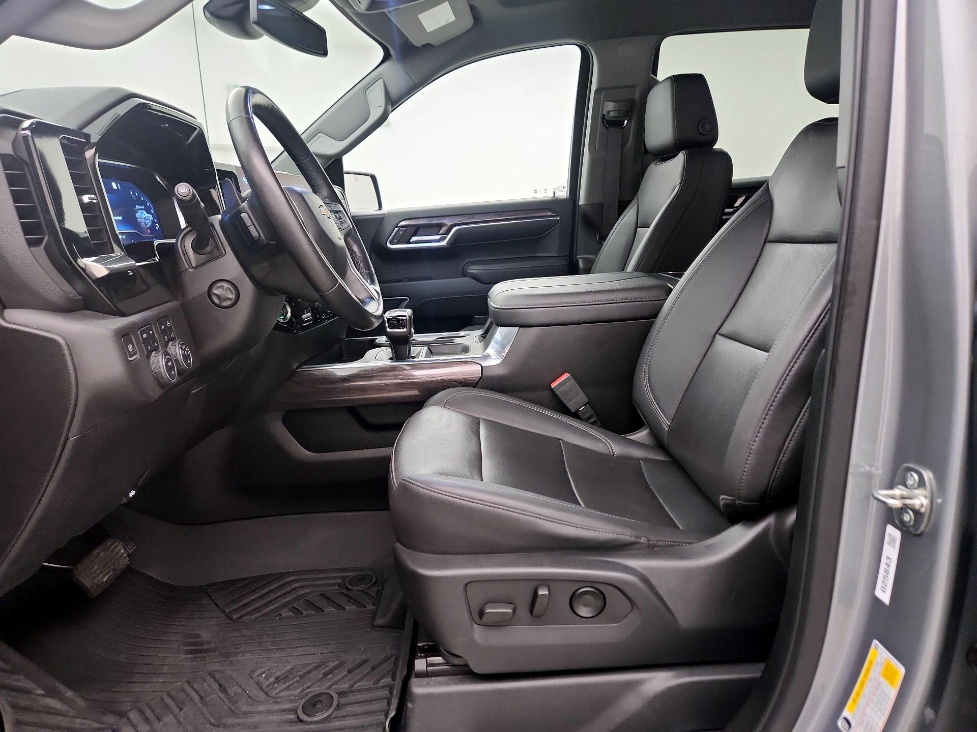 Thumbnail: 2023 Chevrolet Silverado 1500 - 11