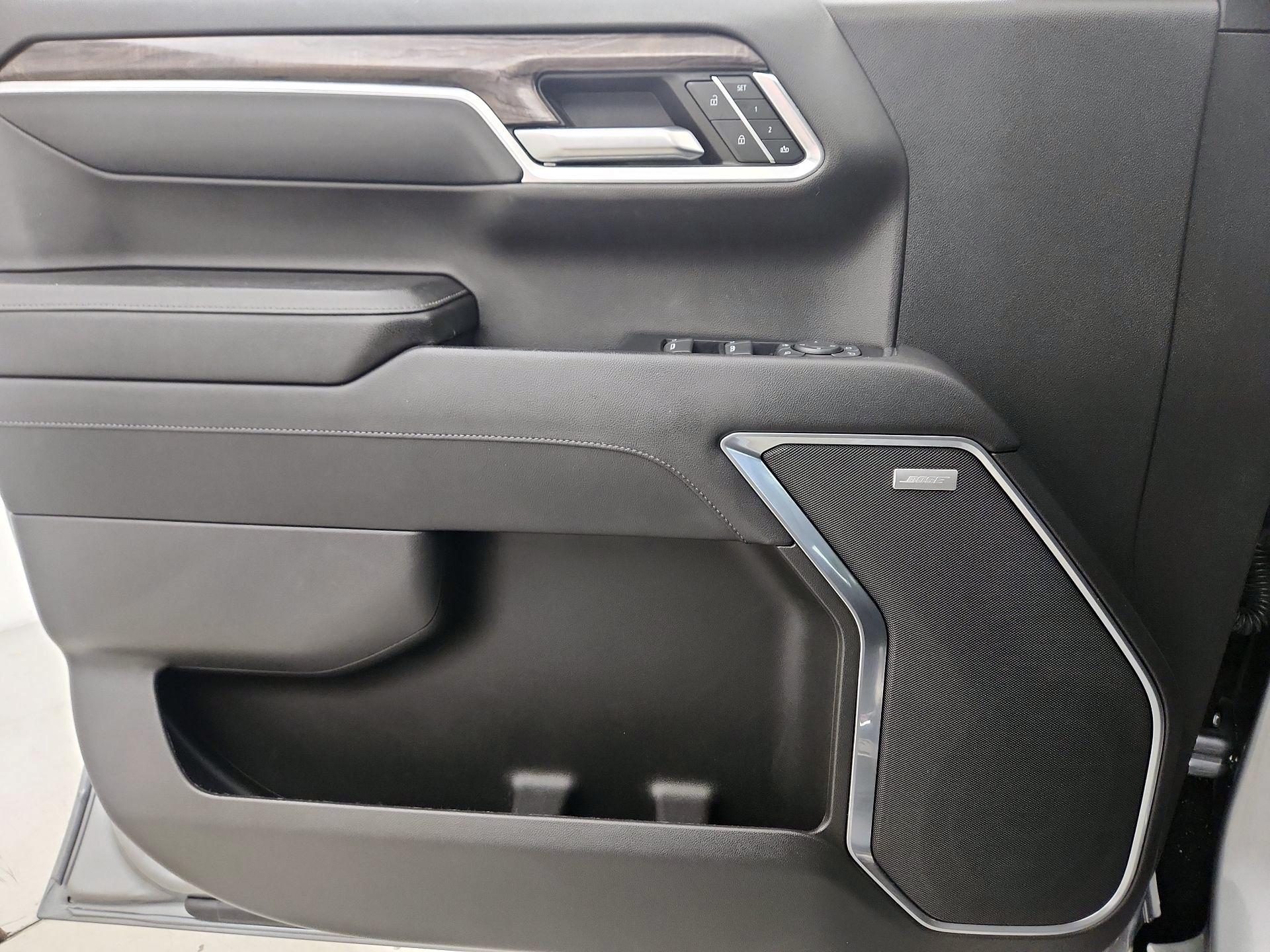 Thumbnail: 2023 Chevrolet Silverado 1500 - 12