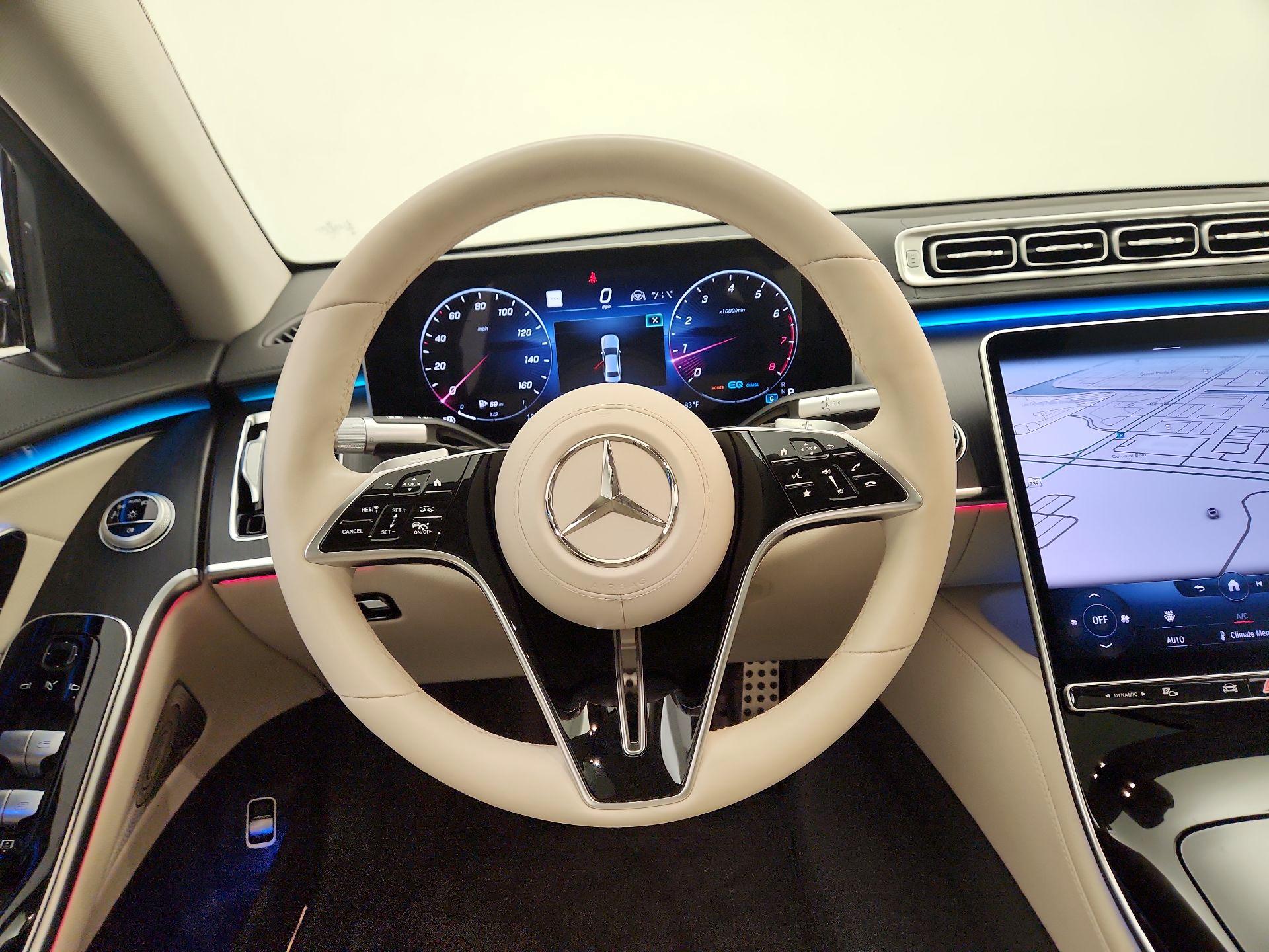 Thumbnail: 2022 Mercedes-Benz S-Class - 10