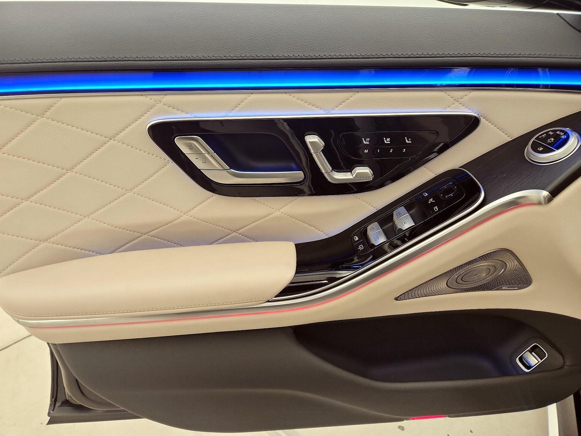 Thumbnail: 2022 Mercedes-Benz S-Class - 12
