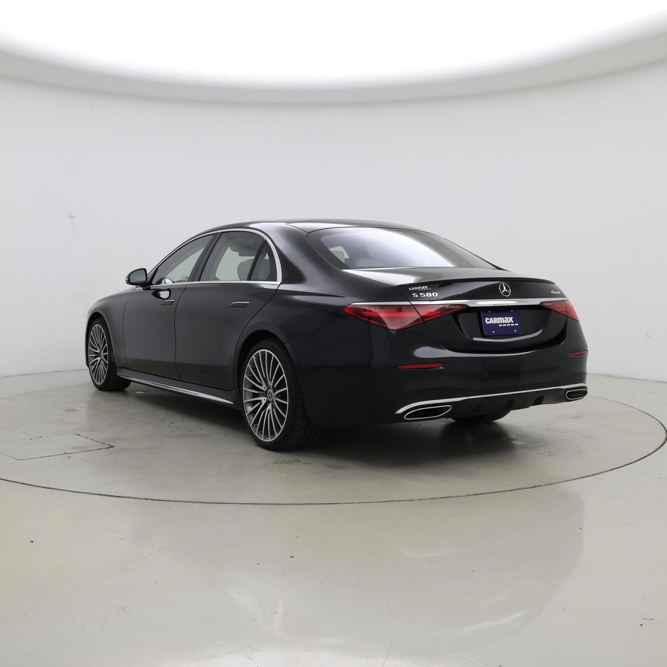 Thumbnail: 2022 Mercedes-Benz S-Class - 2