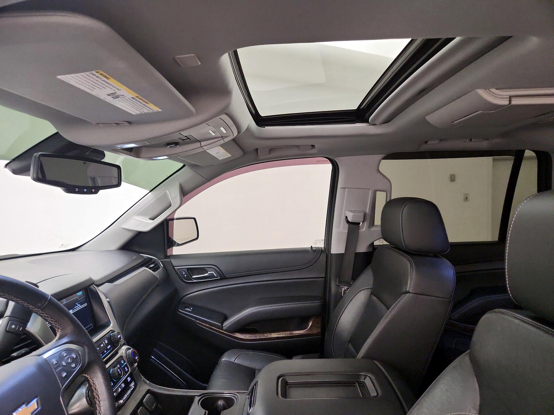 Thumbnail: 2020 Chevrolet Tahoe - 20
