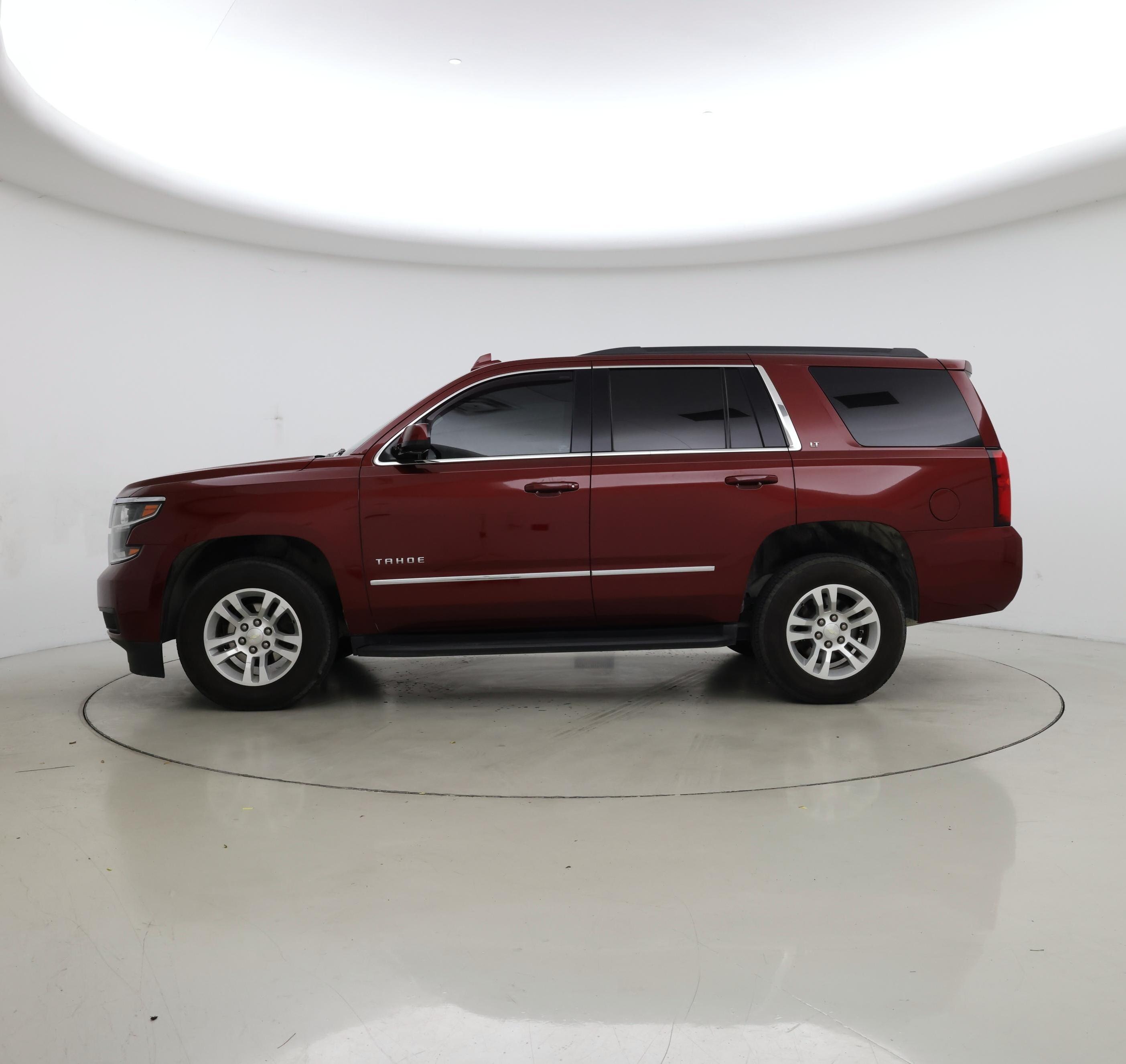 Thumbnail: 2020 Chevrolet Tahoe - 3