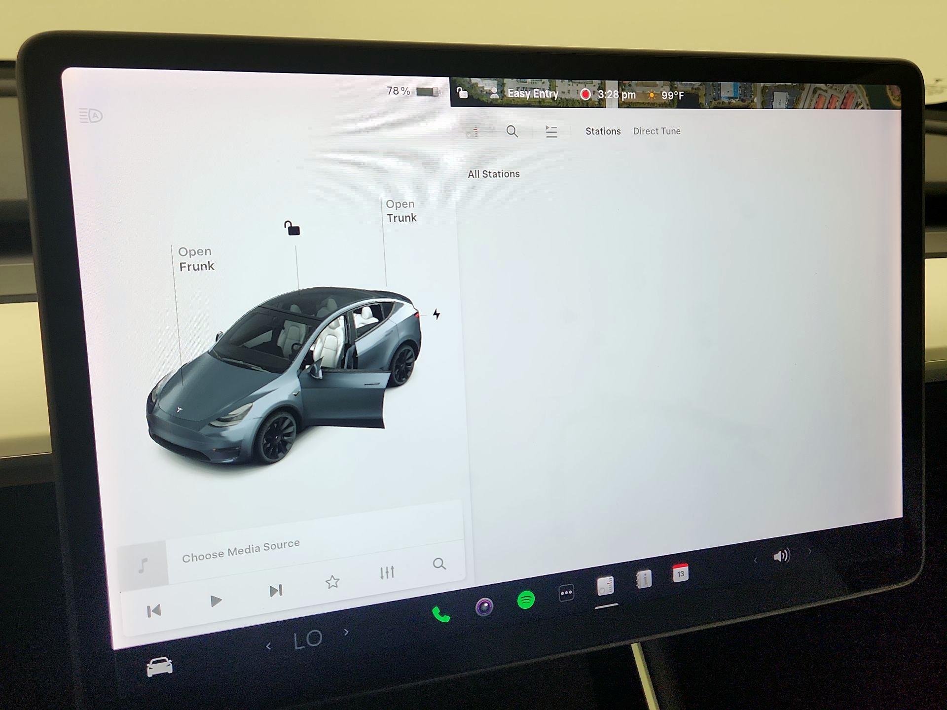 Thumbnail: 2020 Tesla Model Y - 15