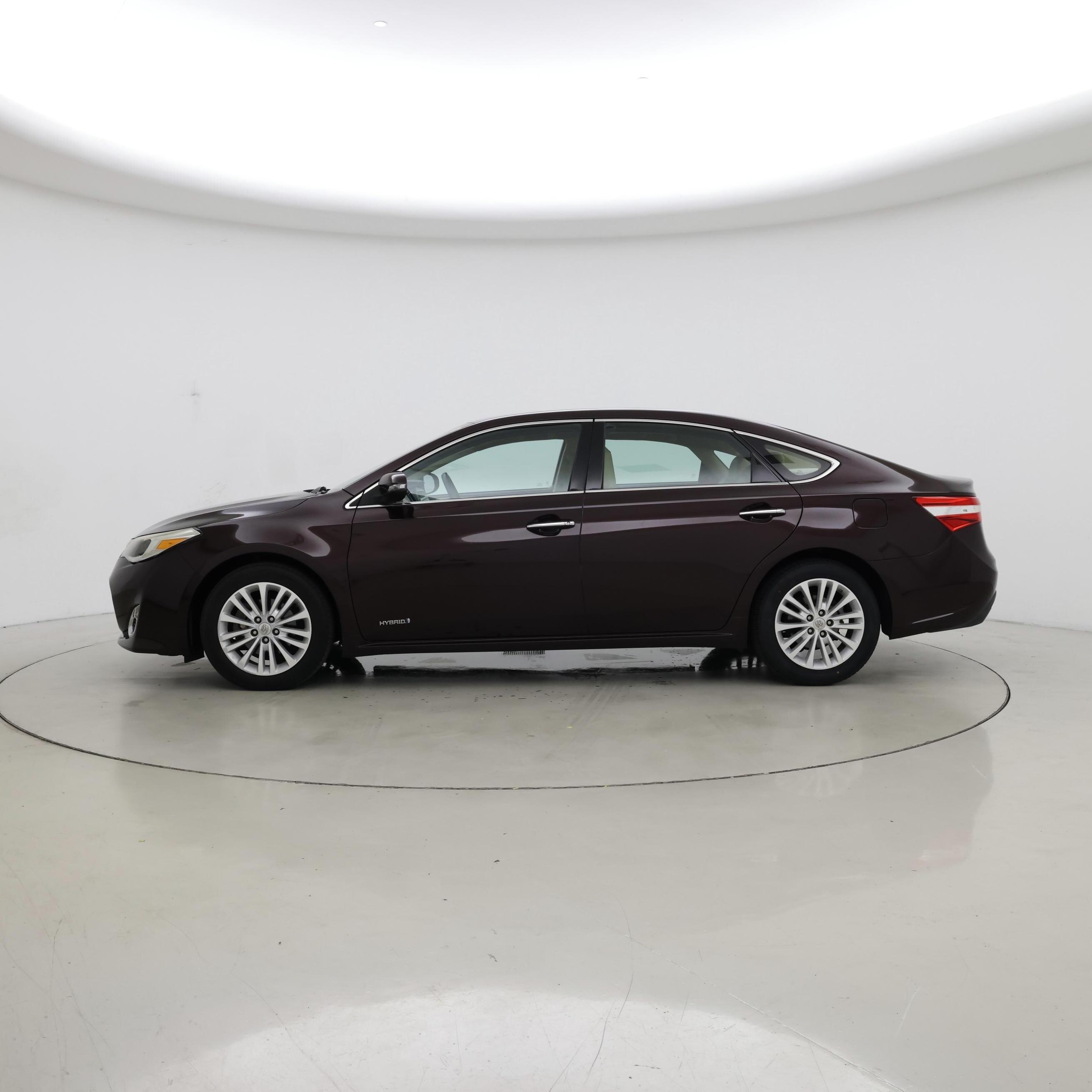 Thumbnail: 2014 Toyota Avalon - 3