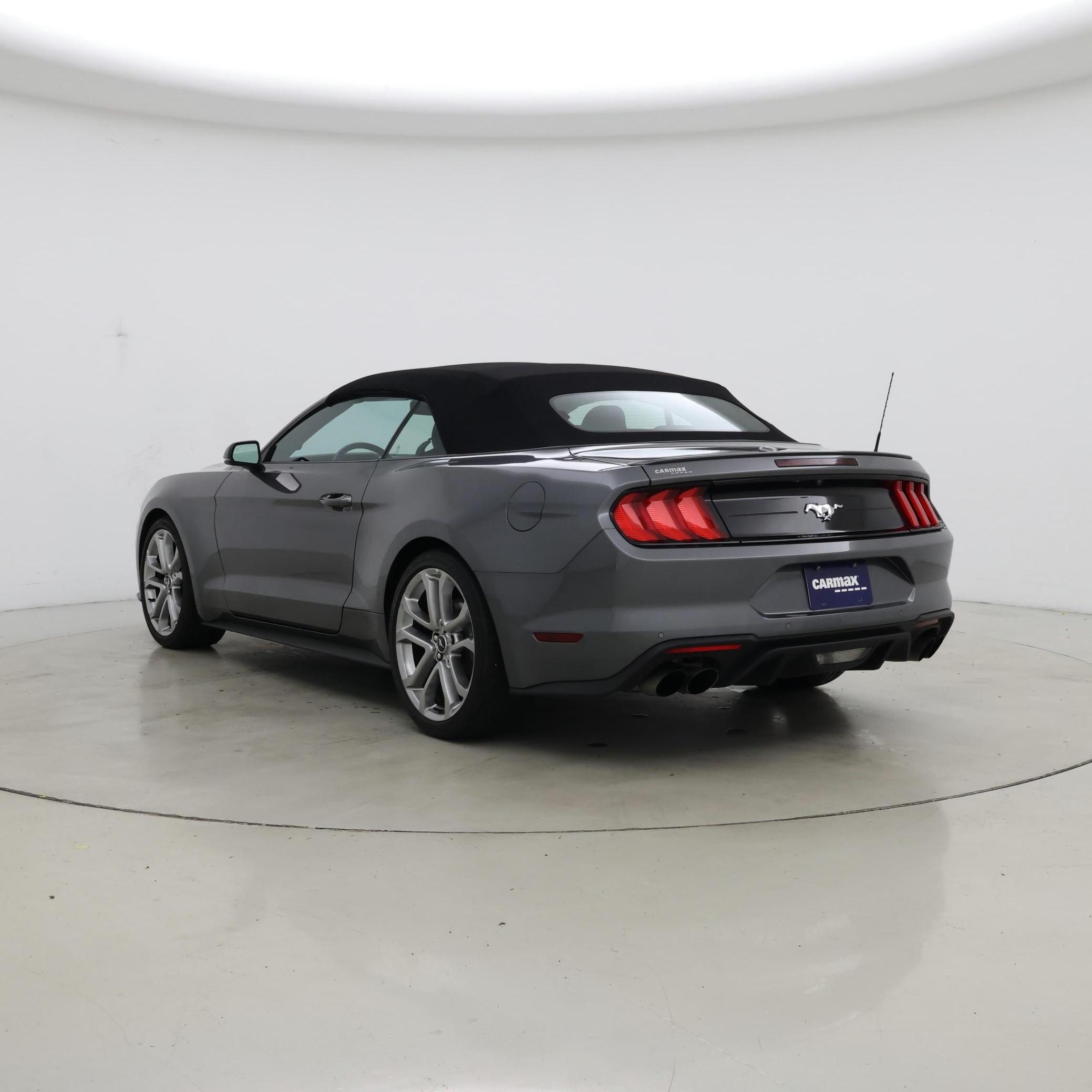 Thumbnail: 2022 Ford Mustang - 2