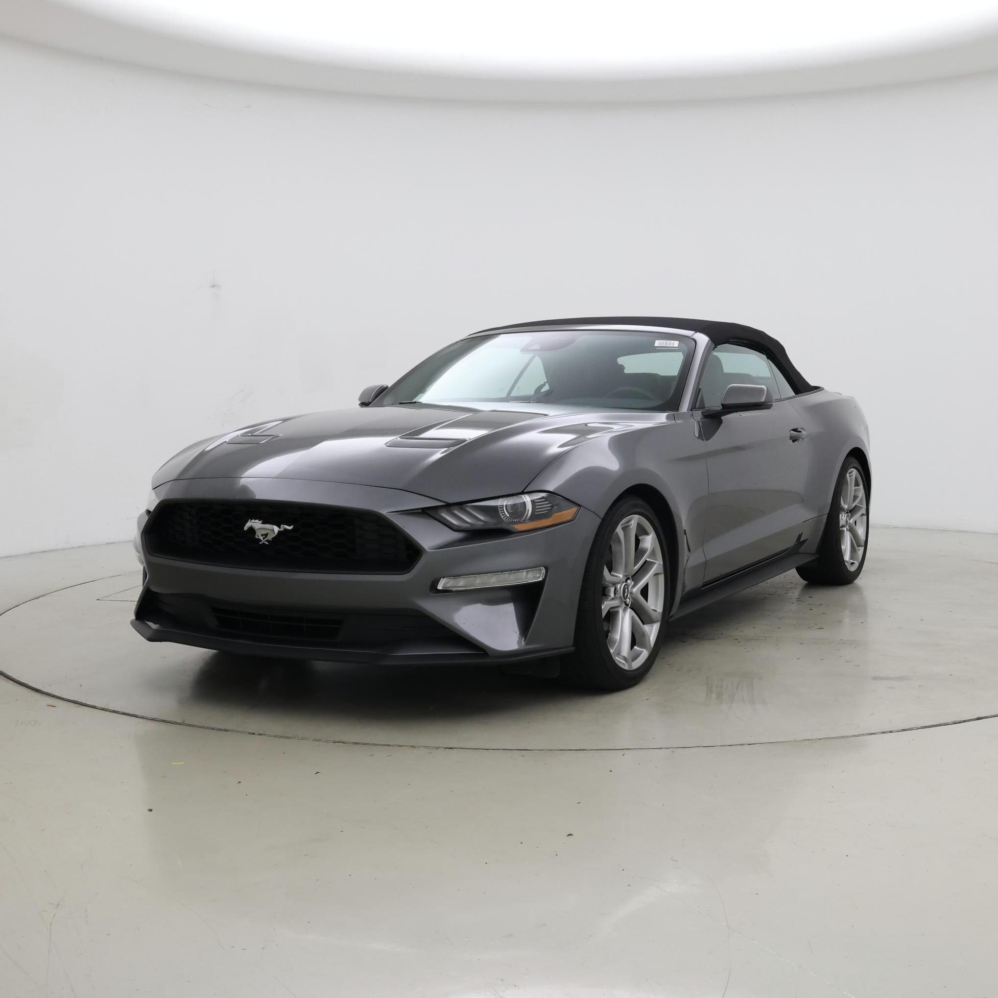 Thumbnail: 2022 Ford Mustang - 4