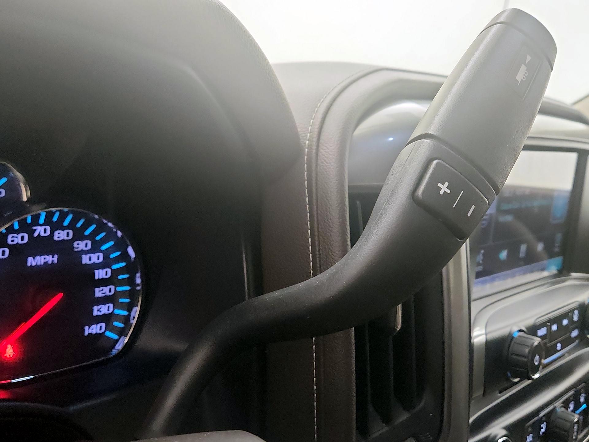 Thumbnail: 2015 Chevrolet Silverado 1500 - 18