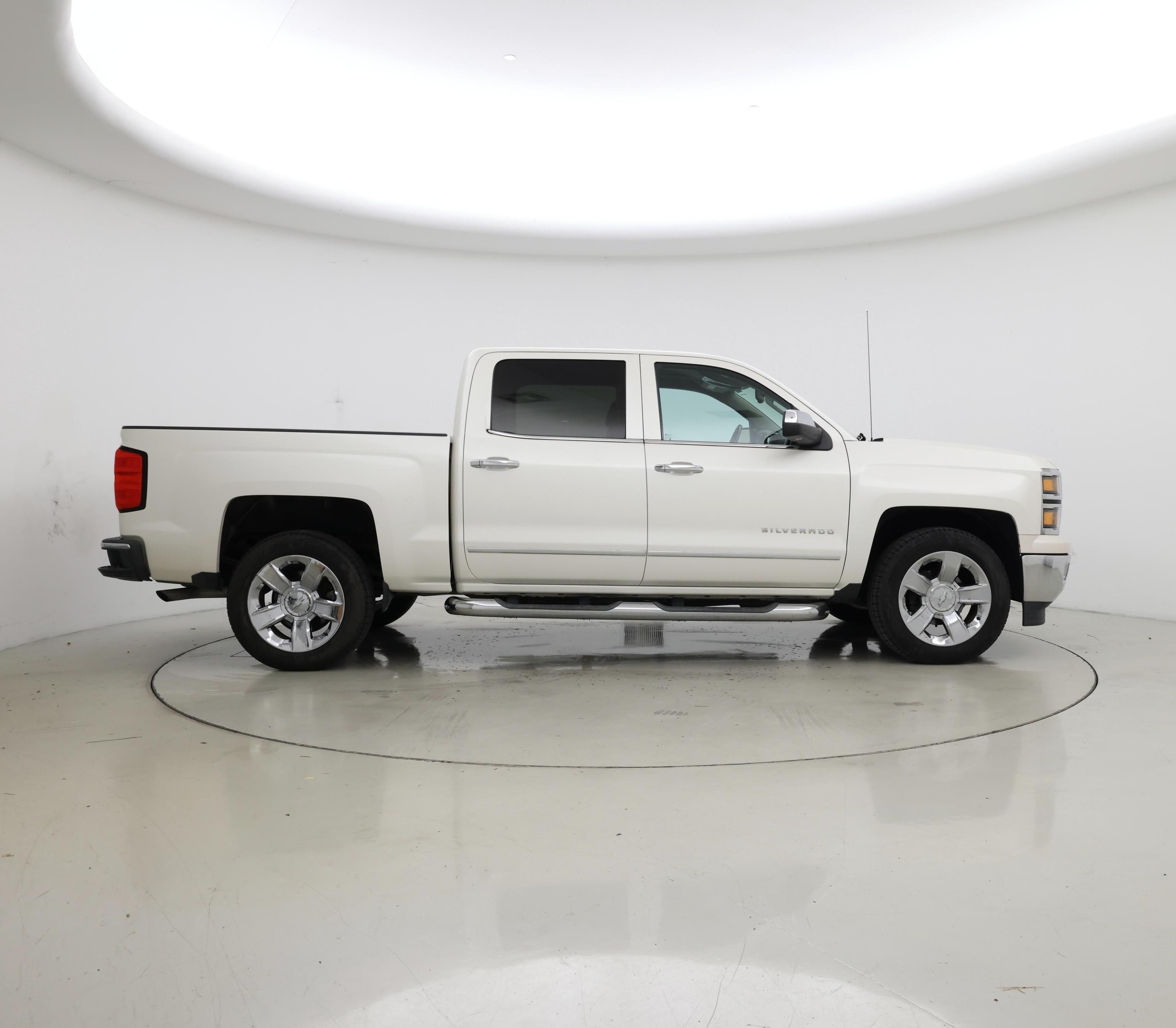Thumbnail: 2015 Chevrolet Silverado 1500 - 7