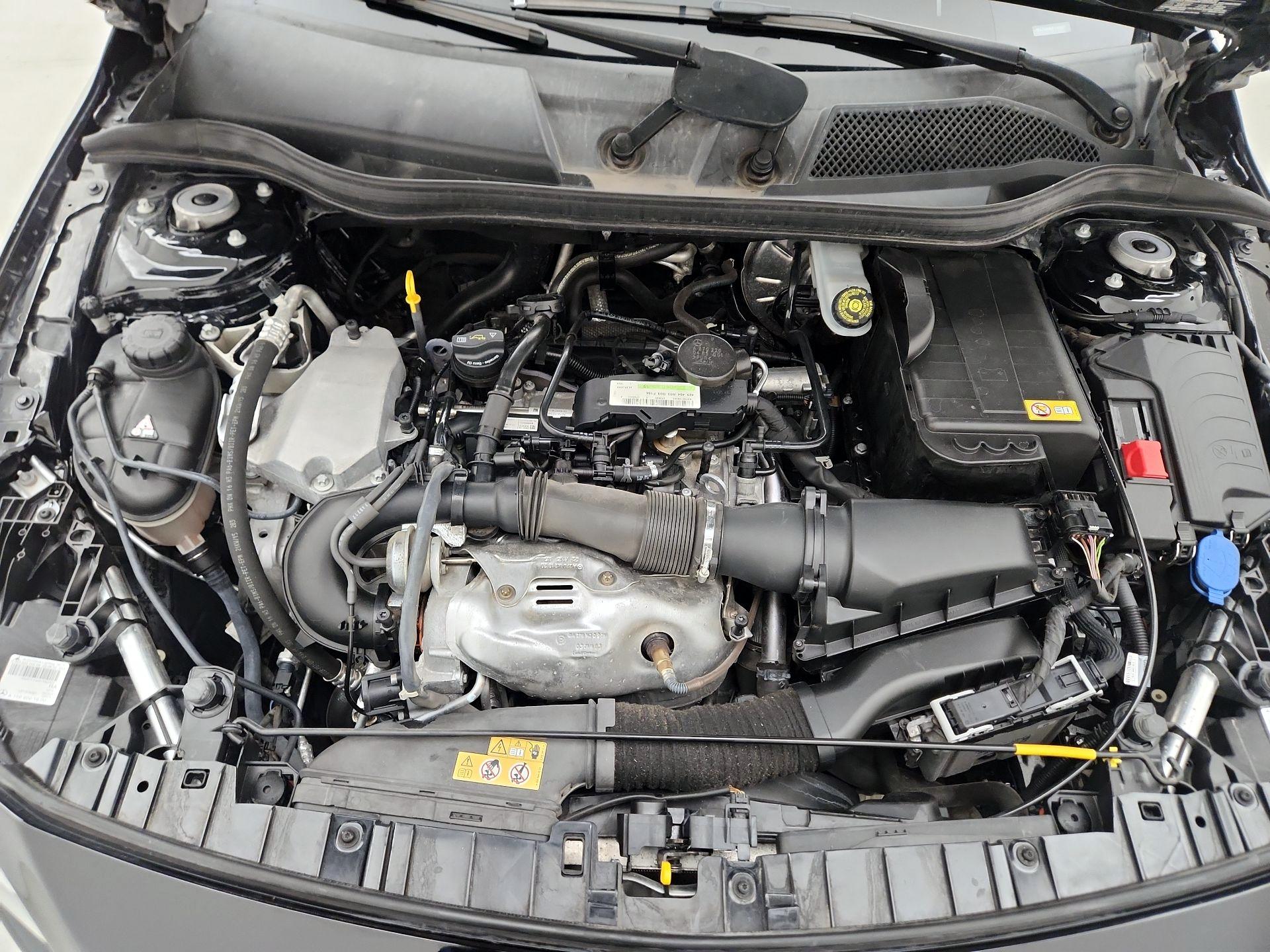 Thumbnail: 2015 Mercedes-Benz GLA - 20