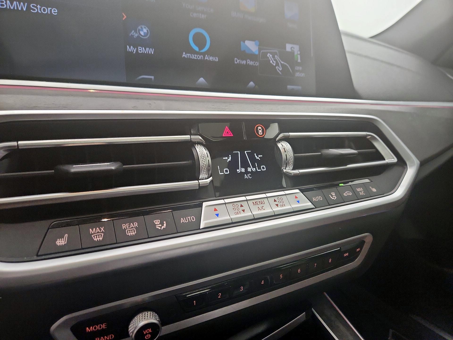 Thumbnail: 2022 BMW X5 - 17
