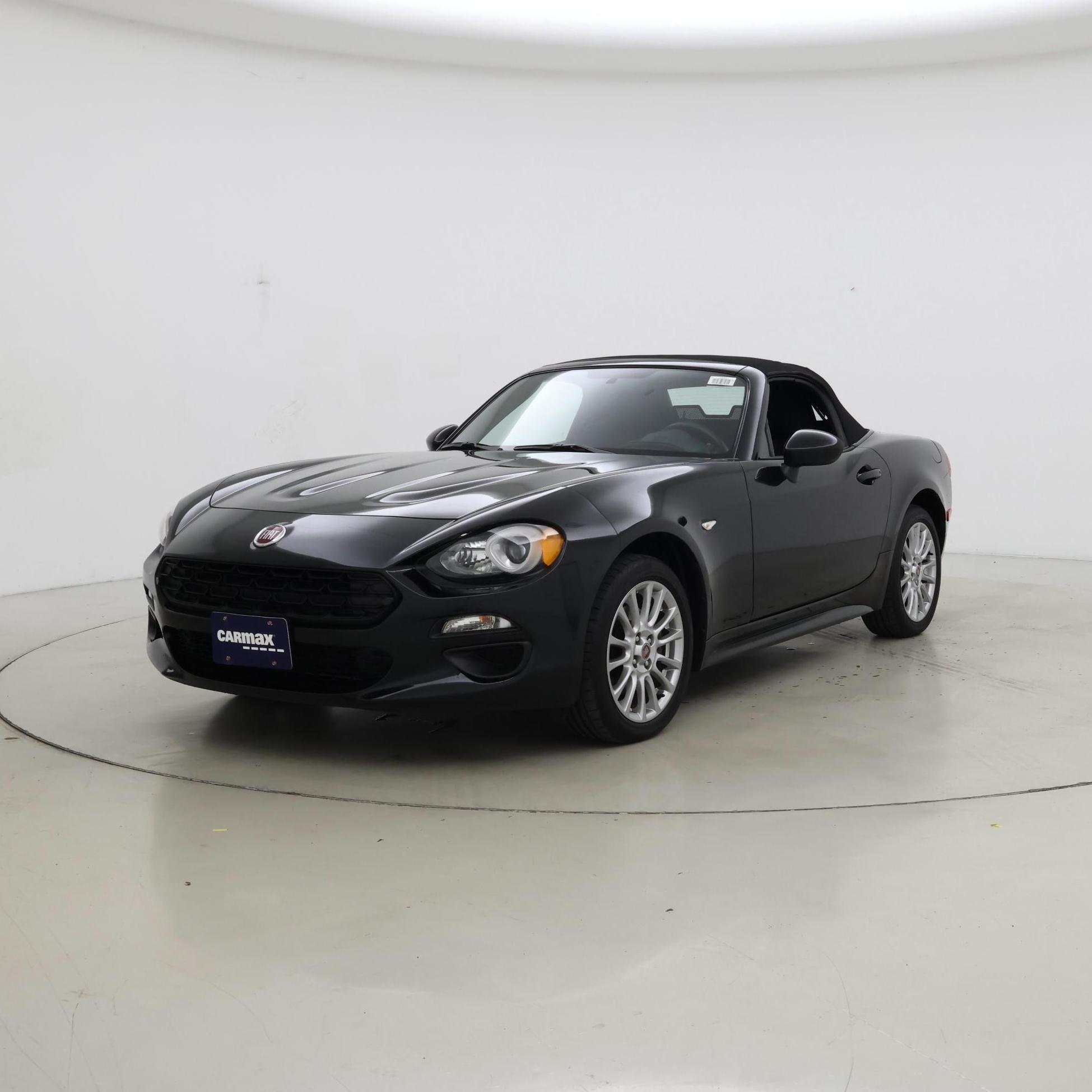 Thumbnail: 2018 Fiat 124 Spider - 4