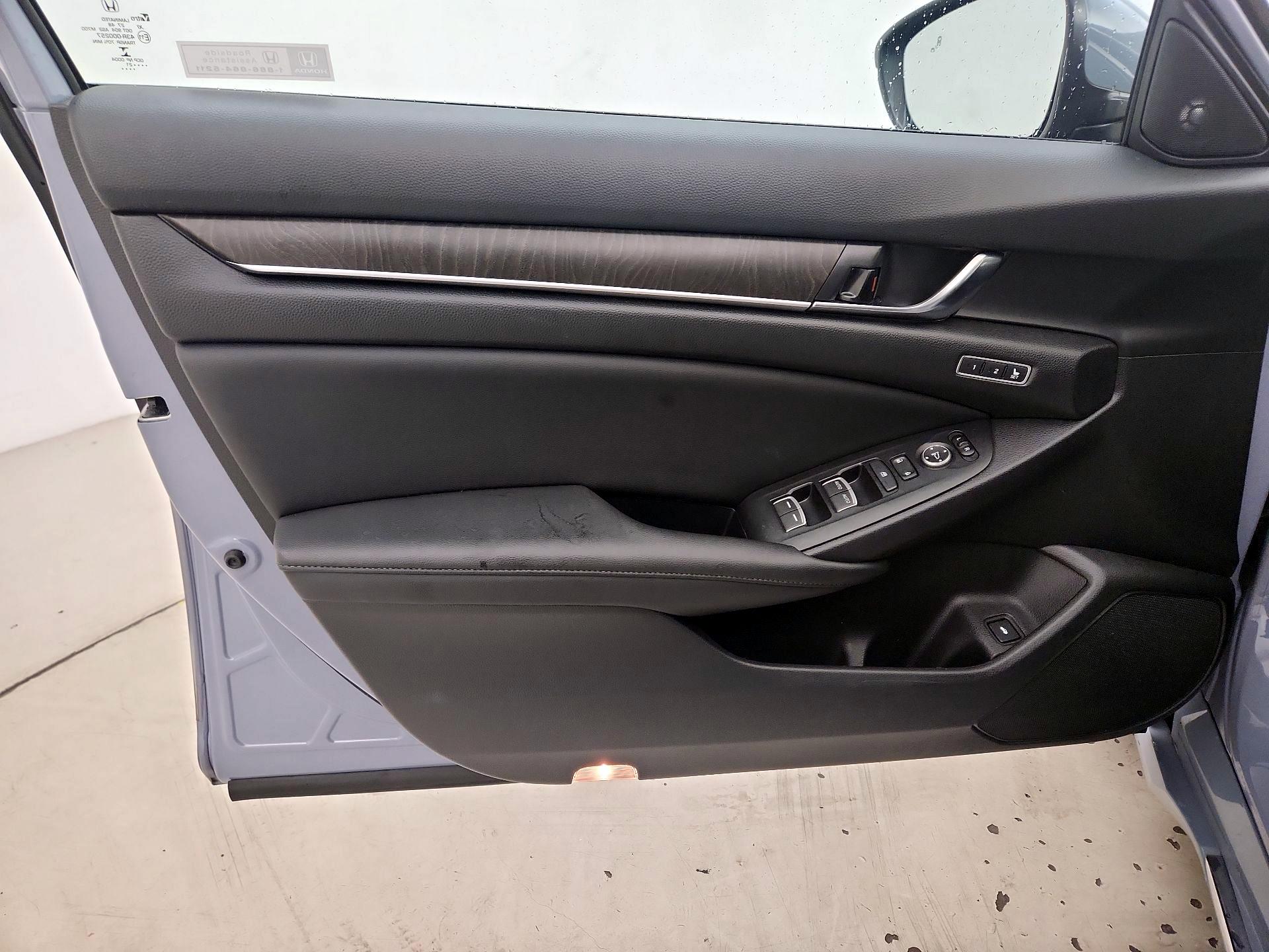 Thumbnail: 2021 Honda Accord - 12