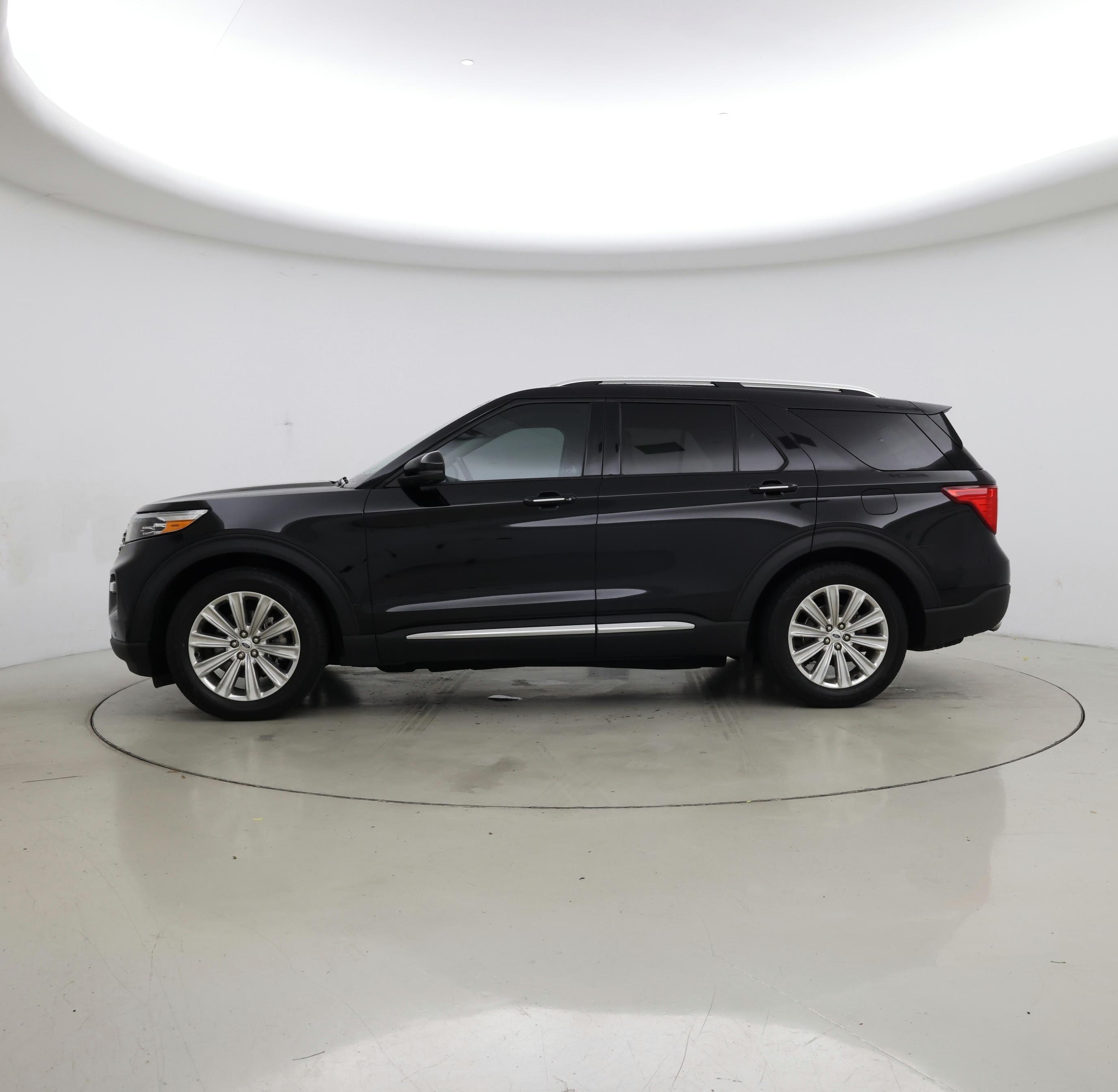 Thumbnail: 2020 Ford Explorer - 3