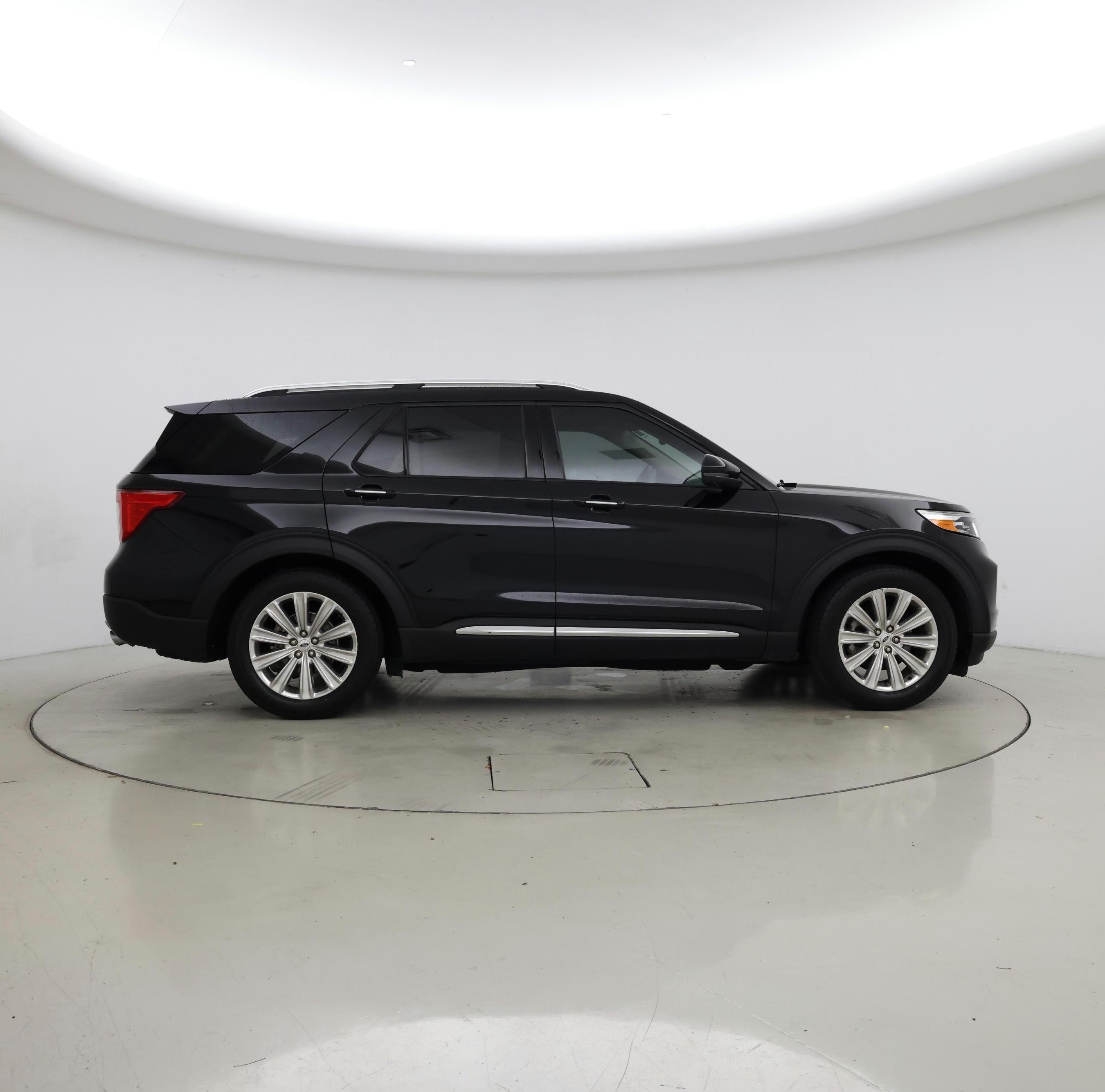 Thumbnail: 2020 Ford Explorer - 7