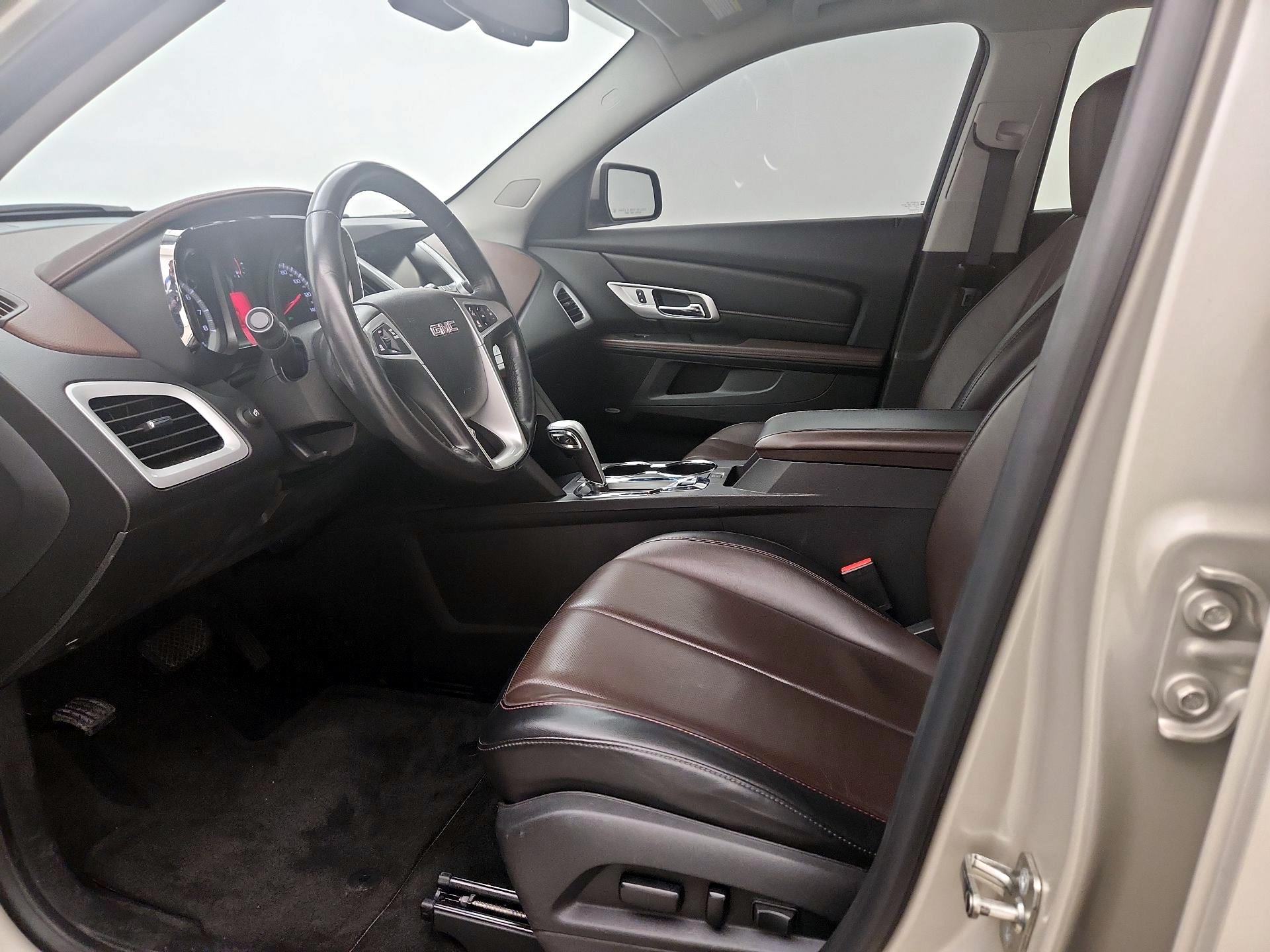 Thumbnail: 2015 GMC Terrain - 11