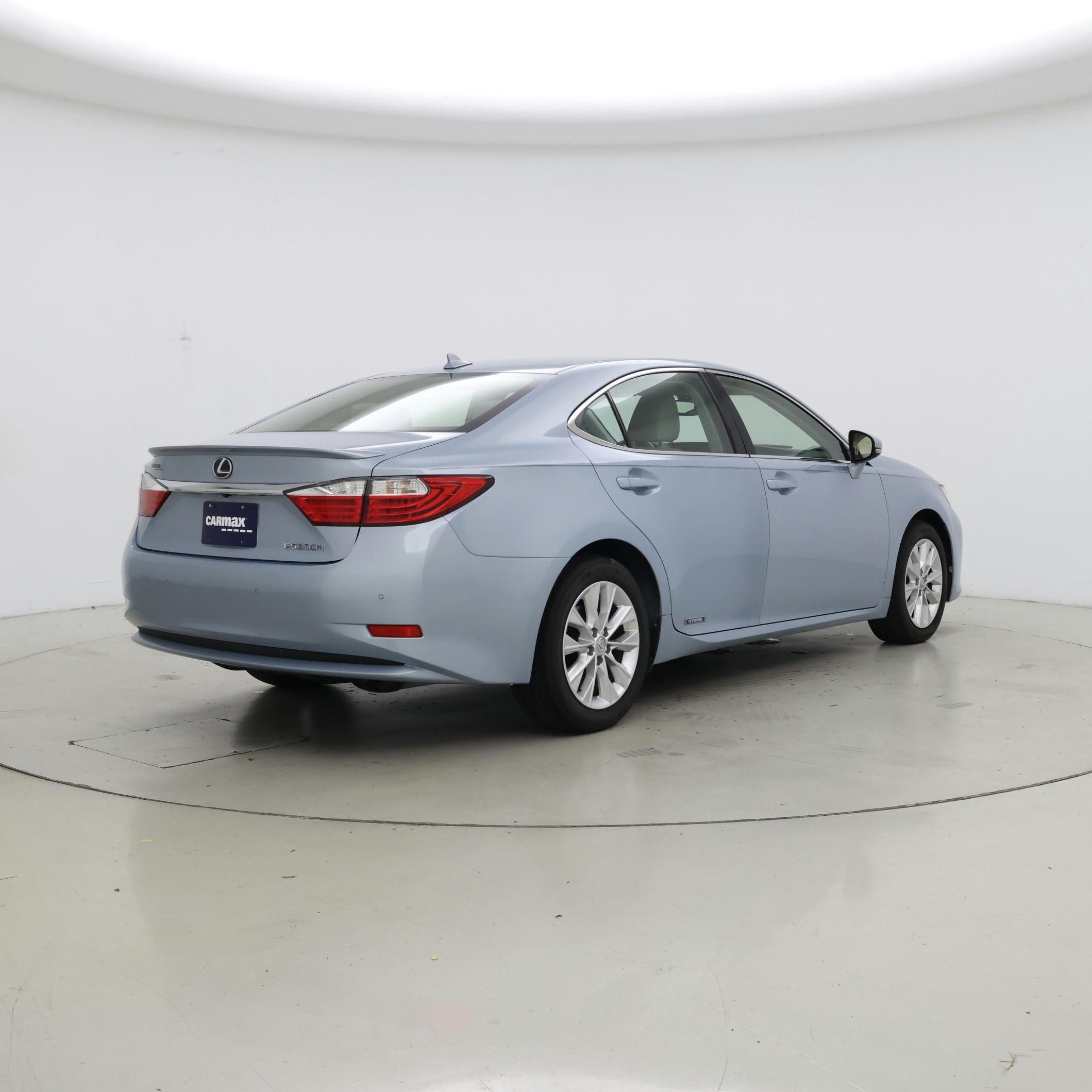Thumbnail: 2013 Lexus ES - 8