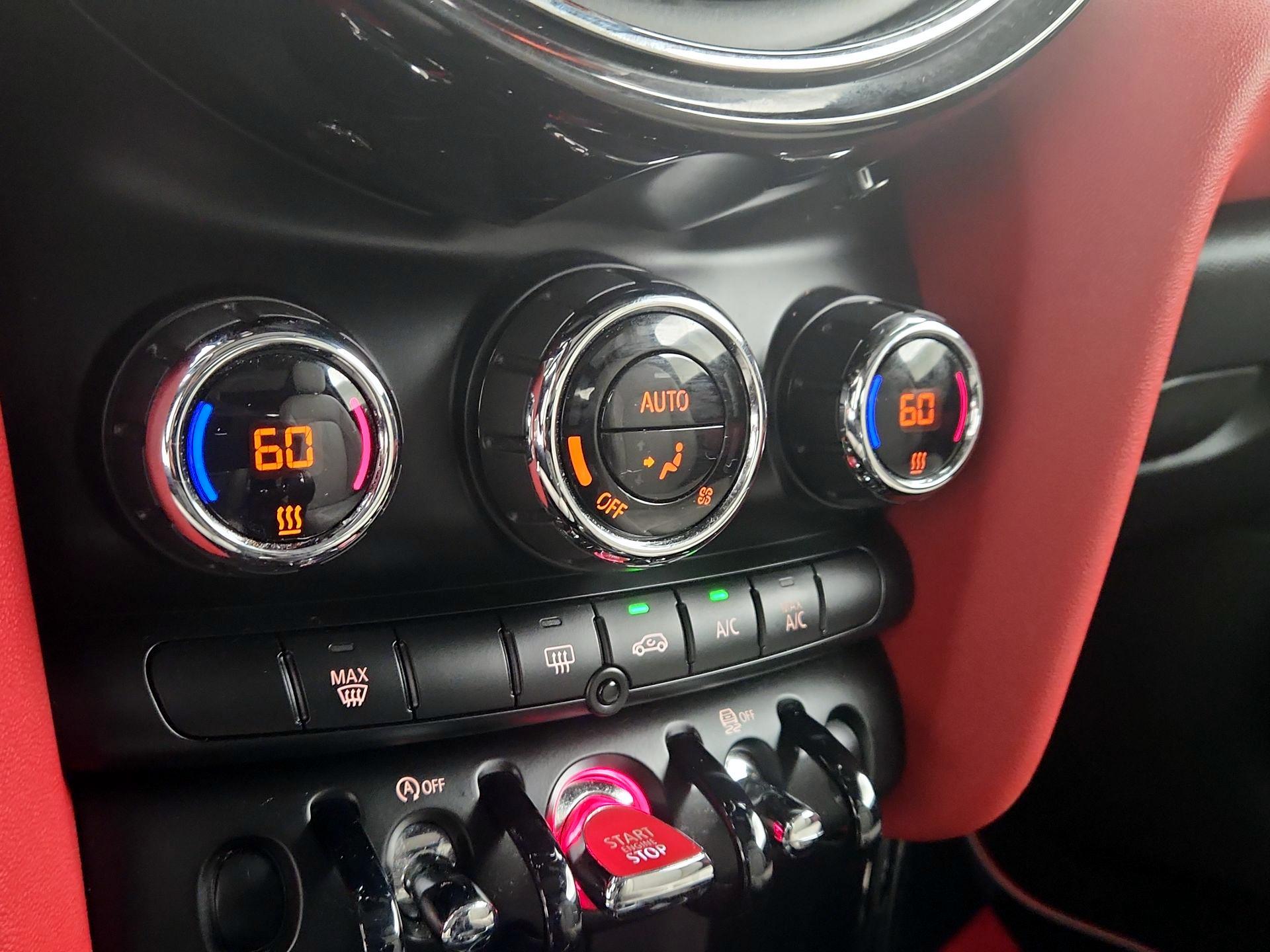 Thumbnail: 2017 MINI Cooper Hardtop - 17