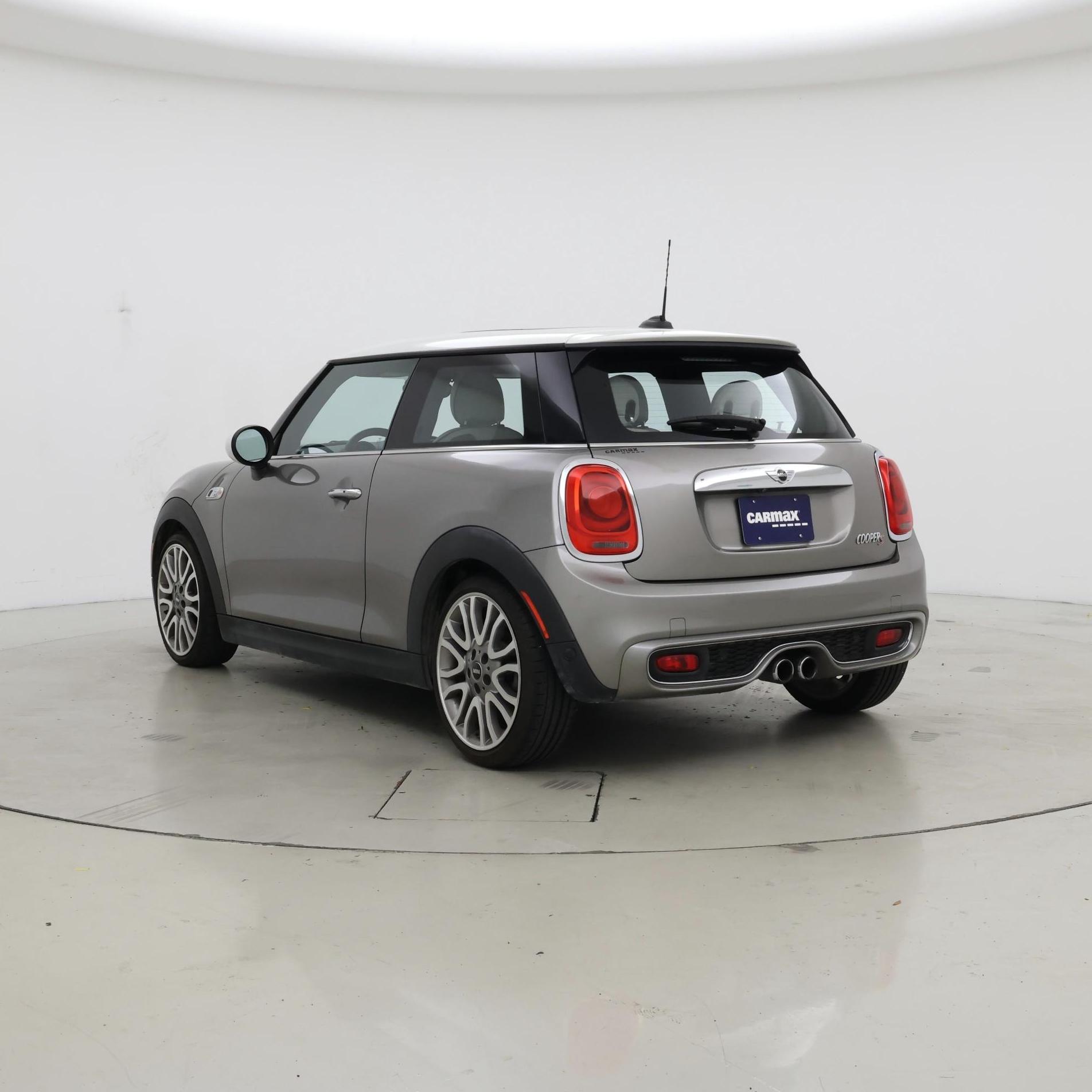 Thumbnail: 2017 MINI Cooper Hardtop - 2