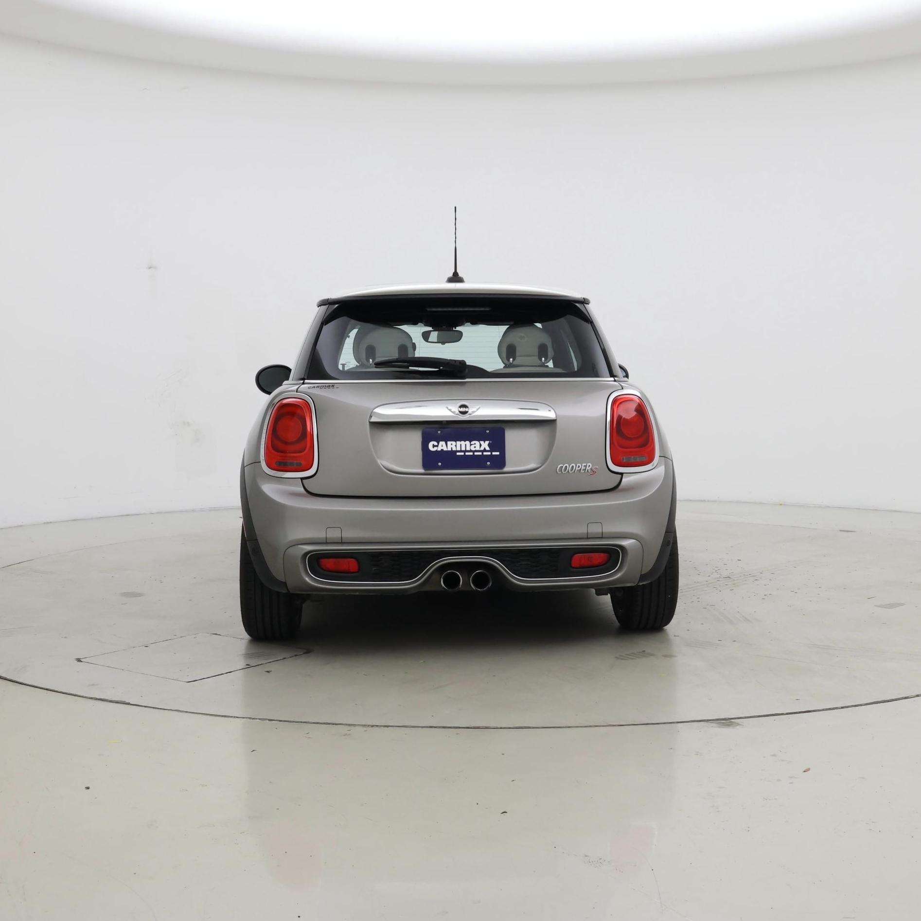 Thumbnail: 2017 MINI Cooper Hardtop - 6